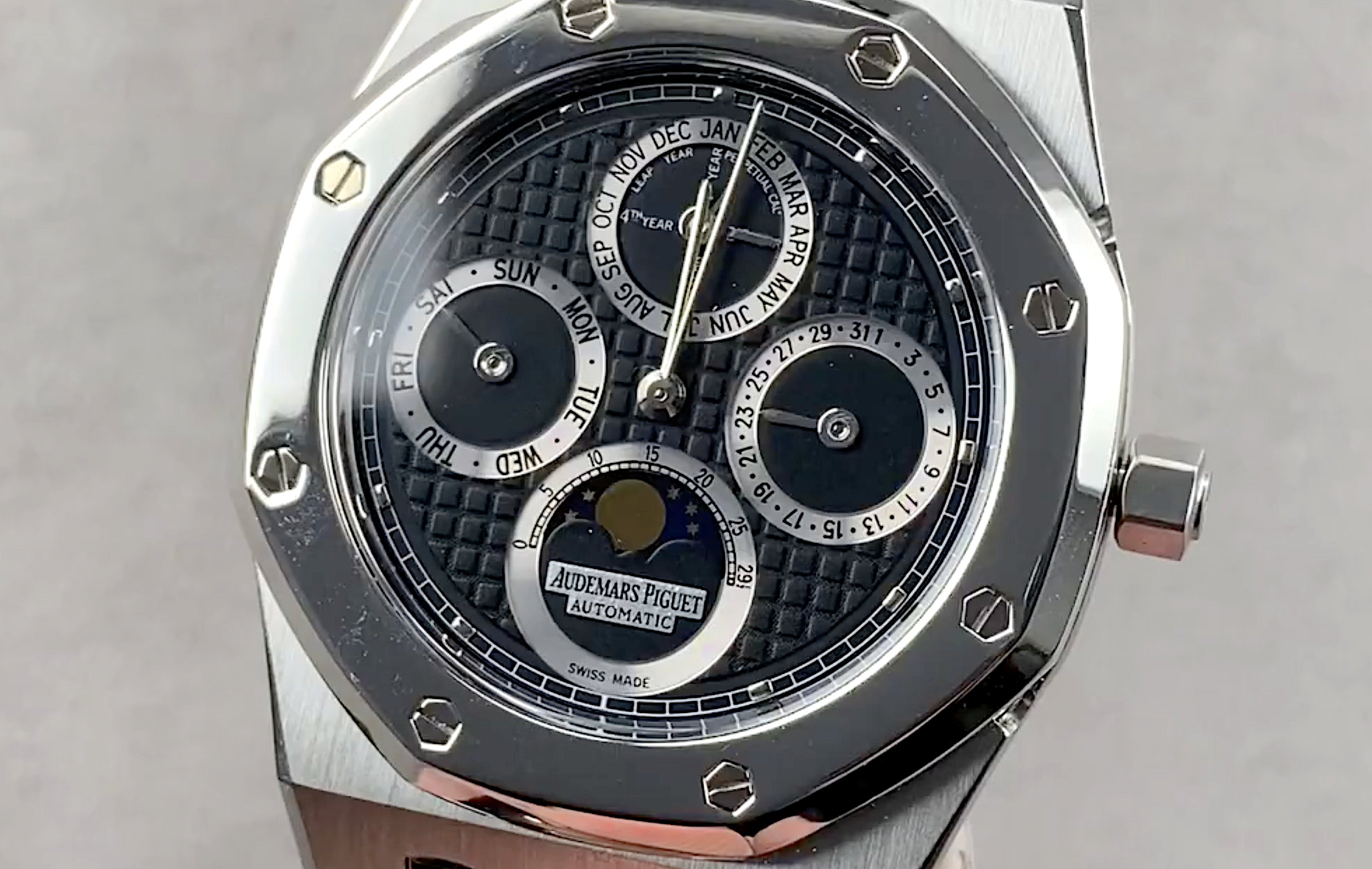 Audemars Piguet Royal Oak Perpetual Calendar 25820SP.OO.0944SP.02