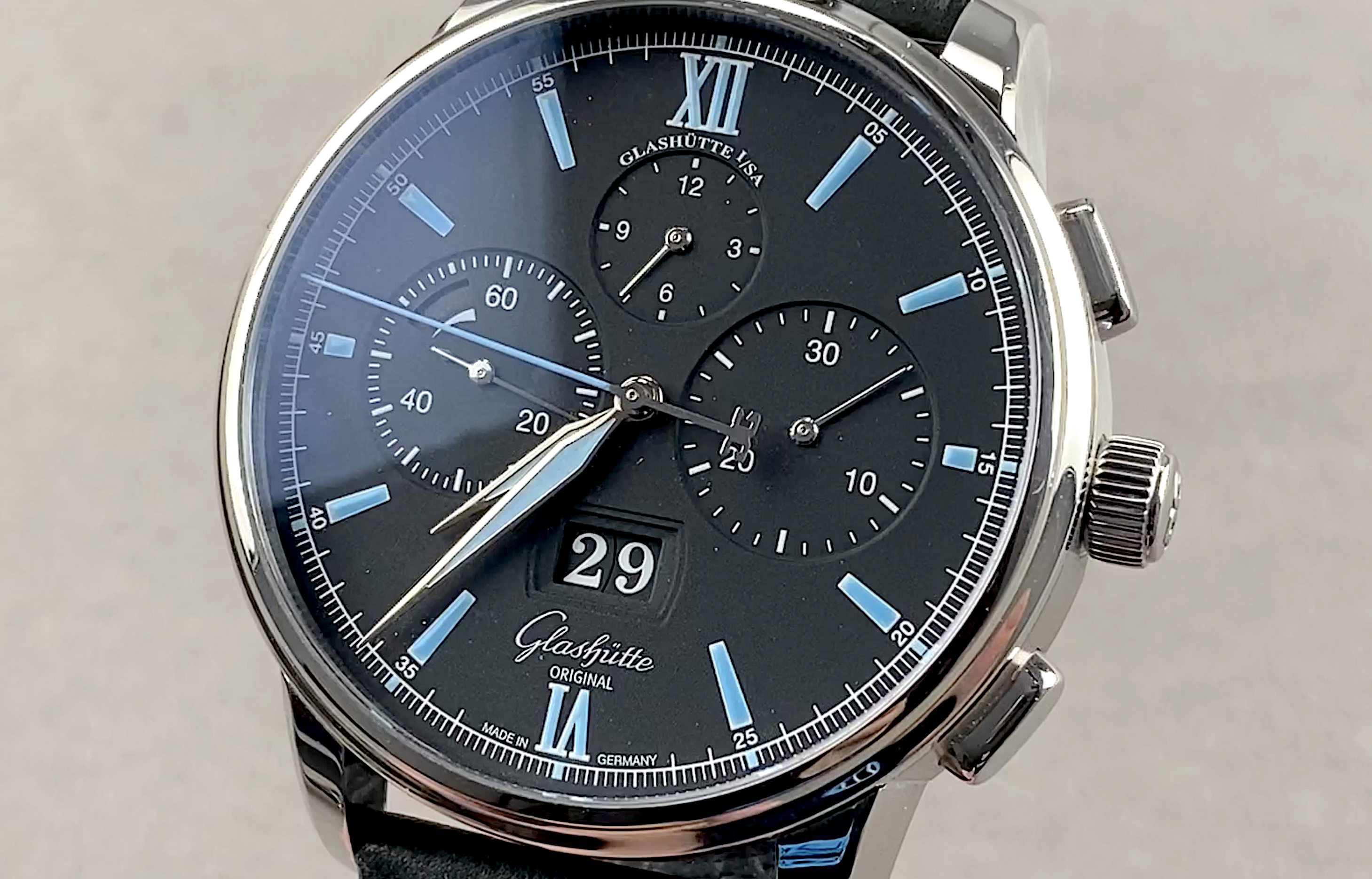 Glashutte Original Senator Chronograph Panorama Date 1-37-01-03-02-35