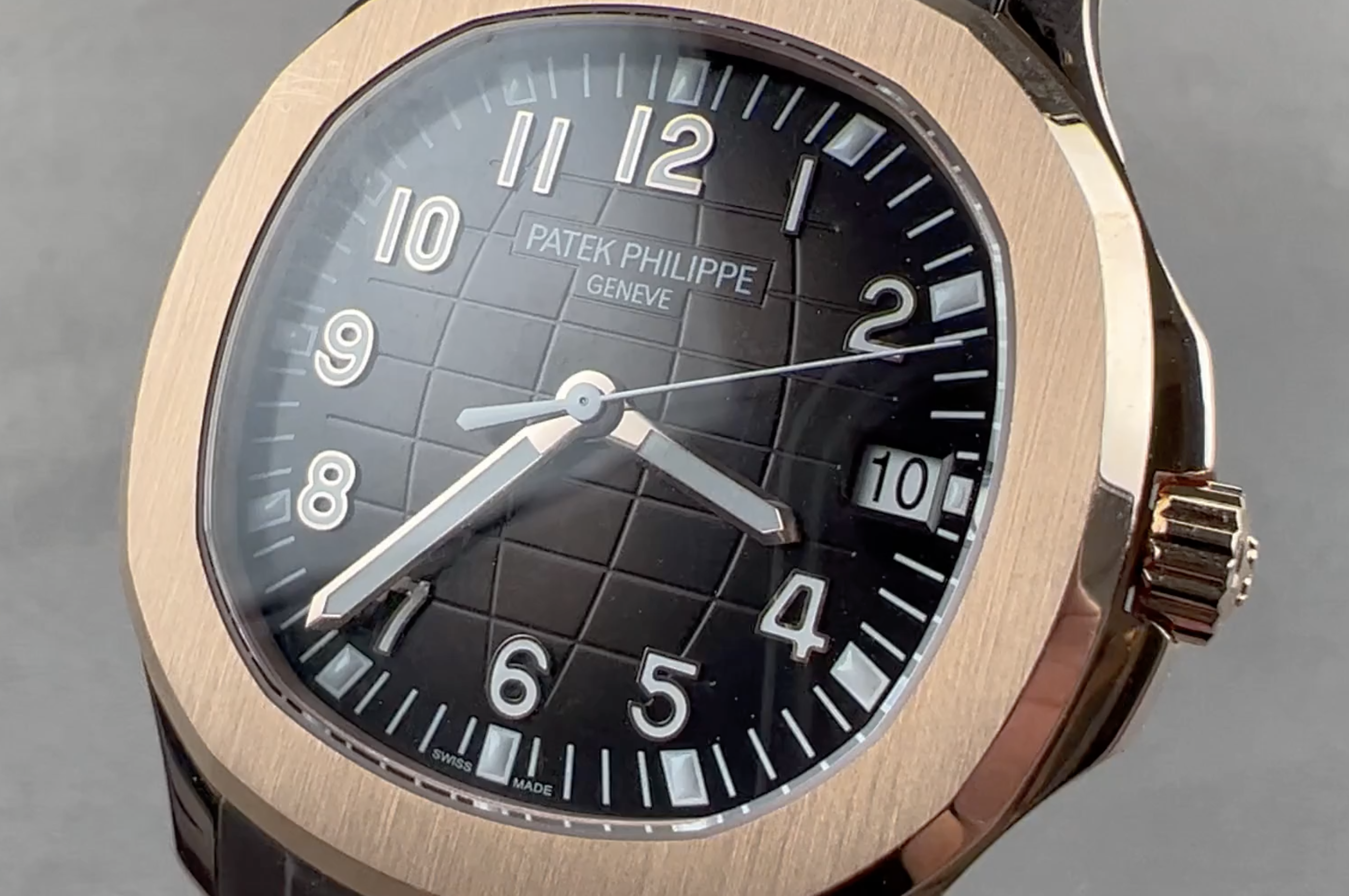 Patek Philippe Aquanaut Rose Gold 5167R-001