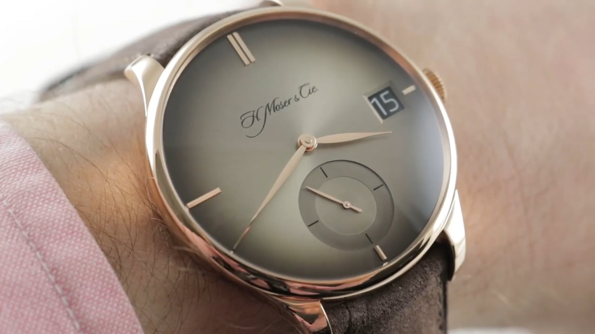 H. Moser & Cie Venturer Big Date Purity Fume Dial 2100-0402 Review
