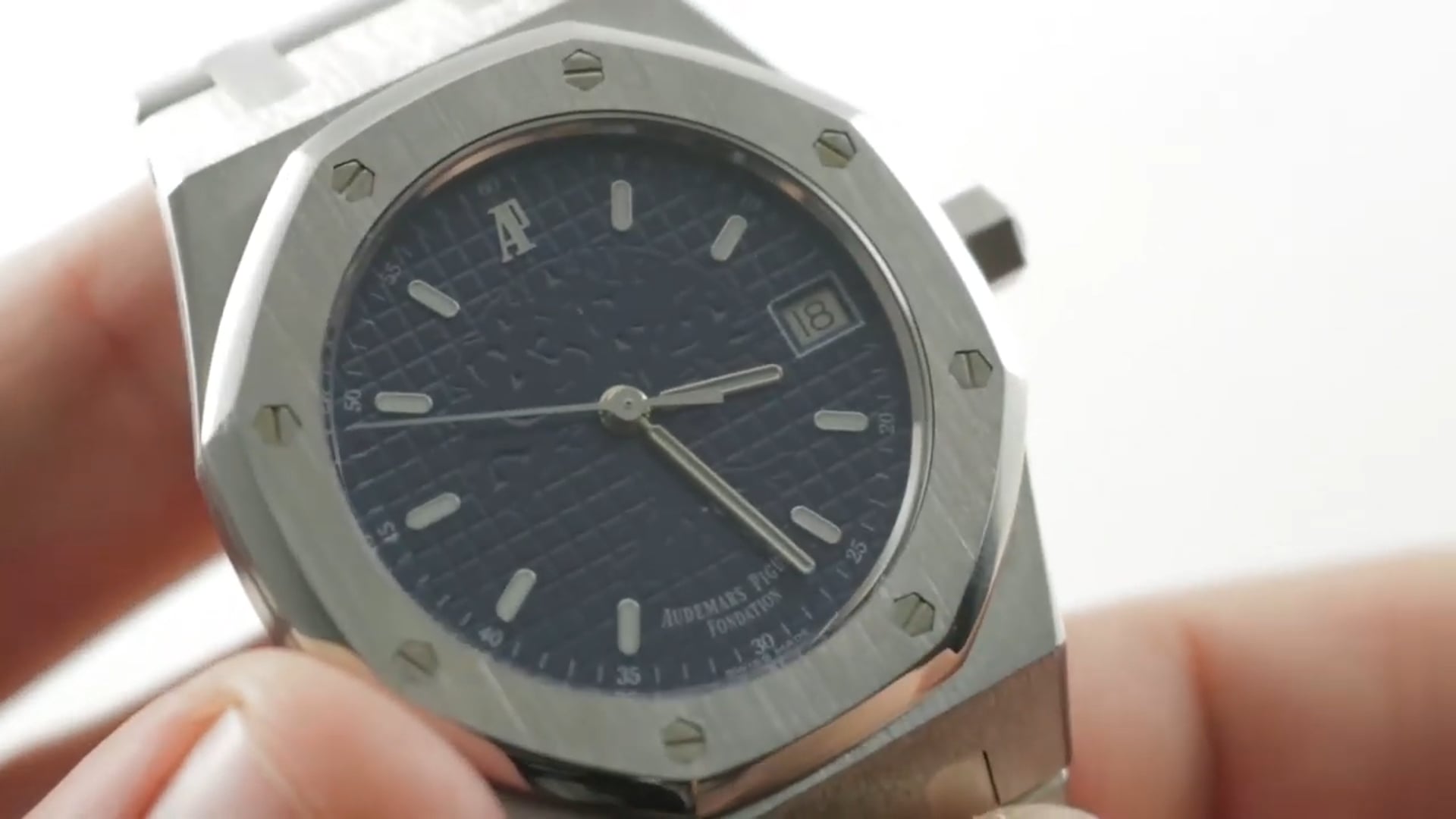Audemars Piguet Royal Oak "Time for the Trees" 15100ST/O/0789ST Review