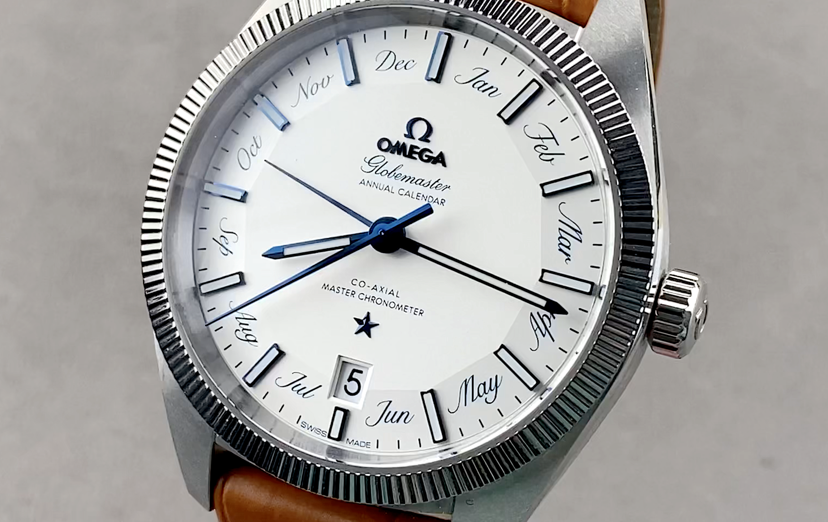 Omega Constellation Globemaster Annual Calendar 130.33.41.22.02.001
