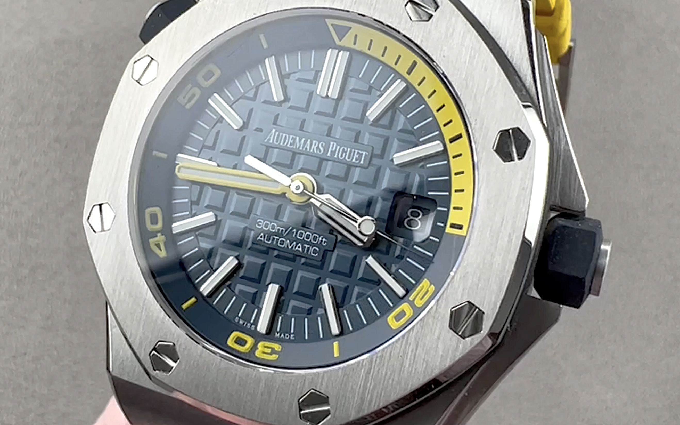 Audemars Piguet Royal Oak Offshore Diver 15710ST.OO.A027CA.01