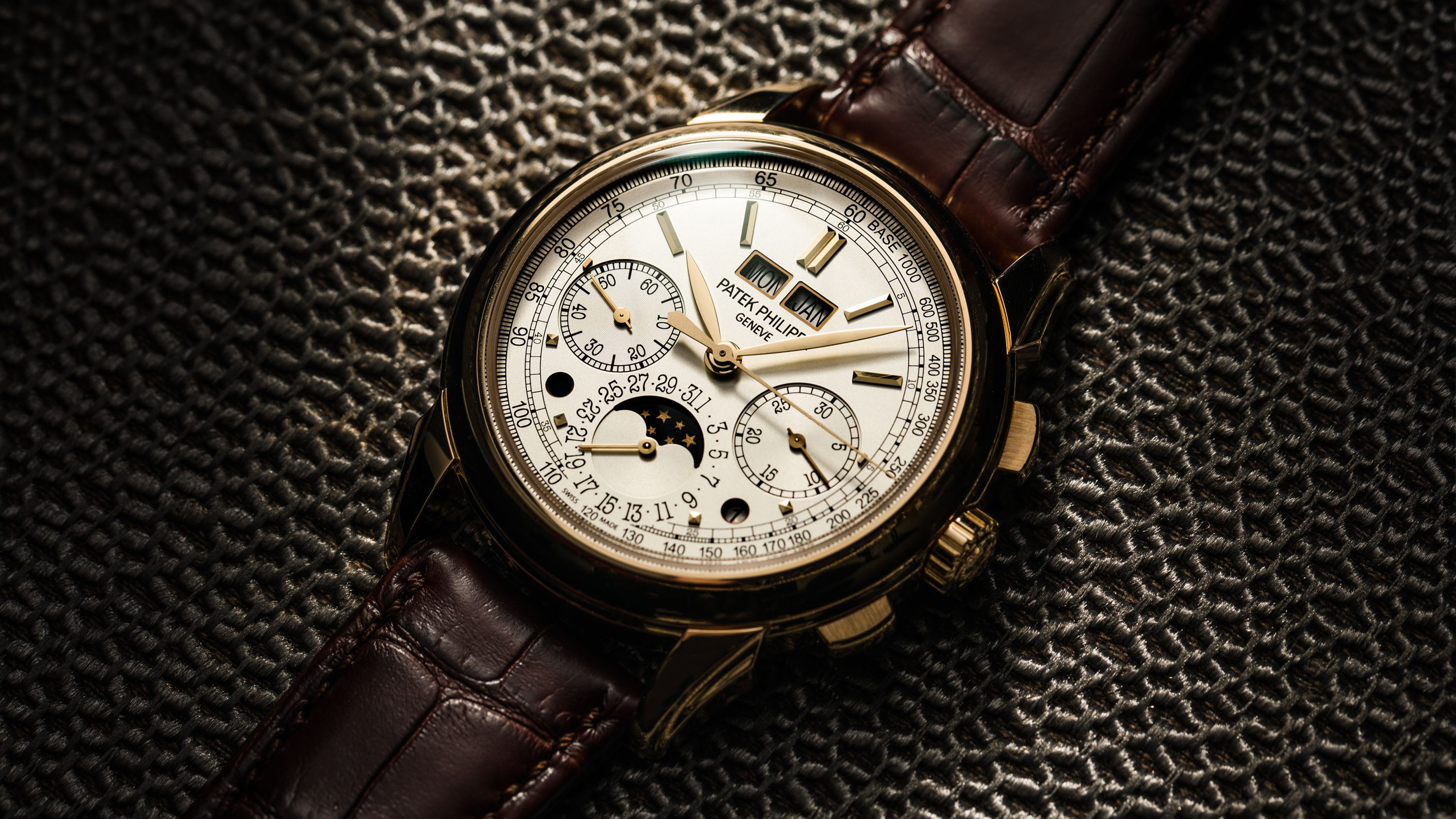 Patek philippe sales chronograph replica