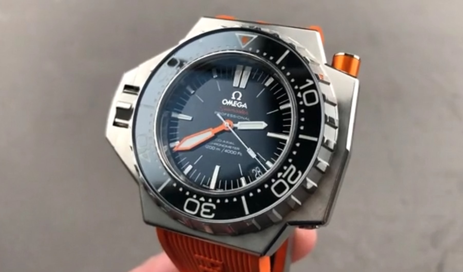 Omega Seamaster Ploprof 1200M (224.32.55.21.01.002) Review