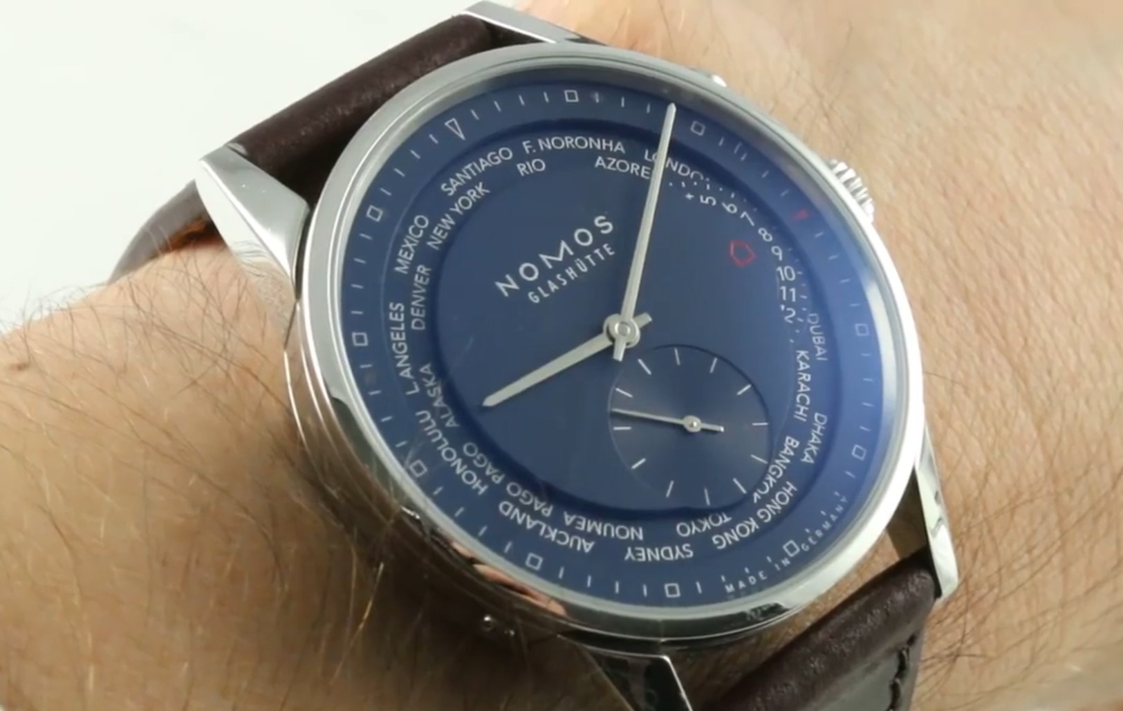 Nomos Glashutte Zurich Weltzeit Nachtblau (807) Review