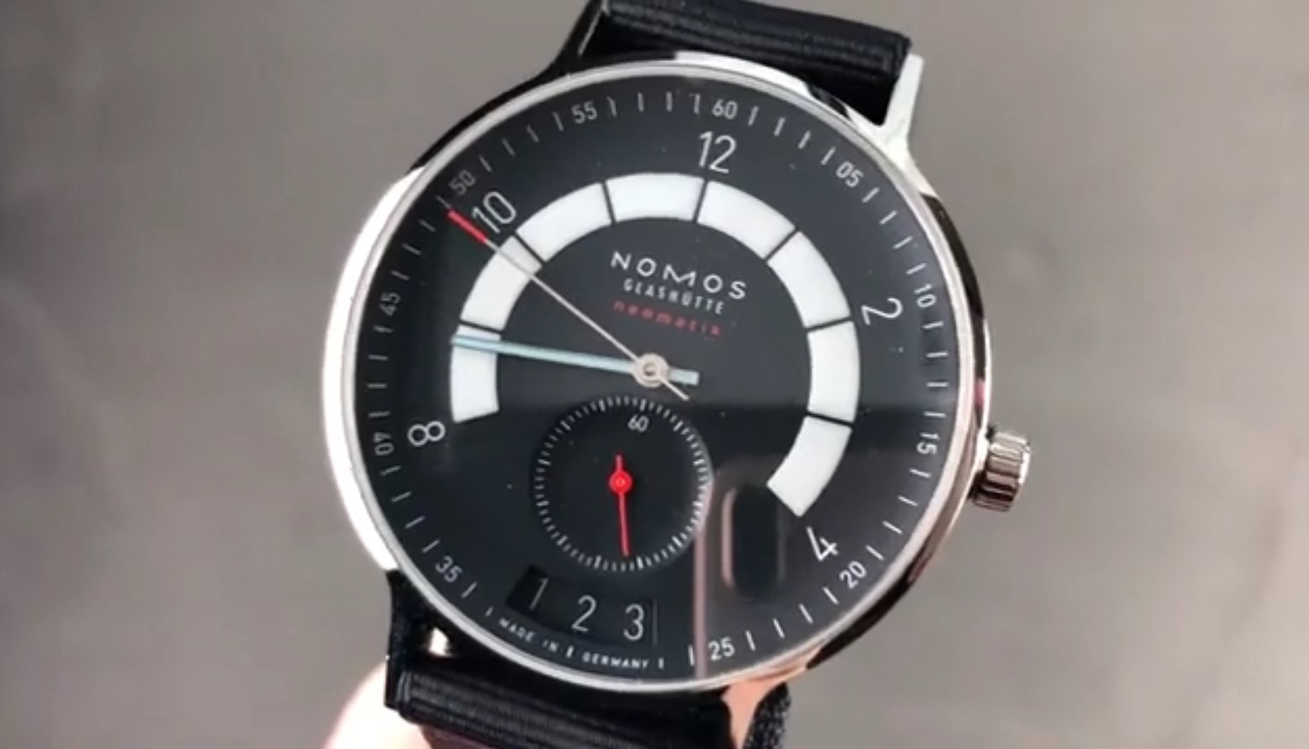 Nomos 581 on sale