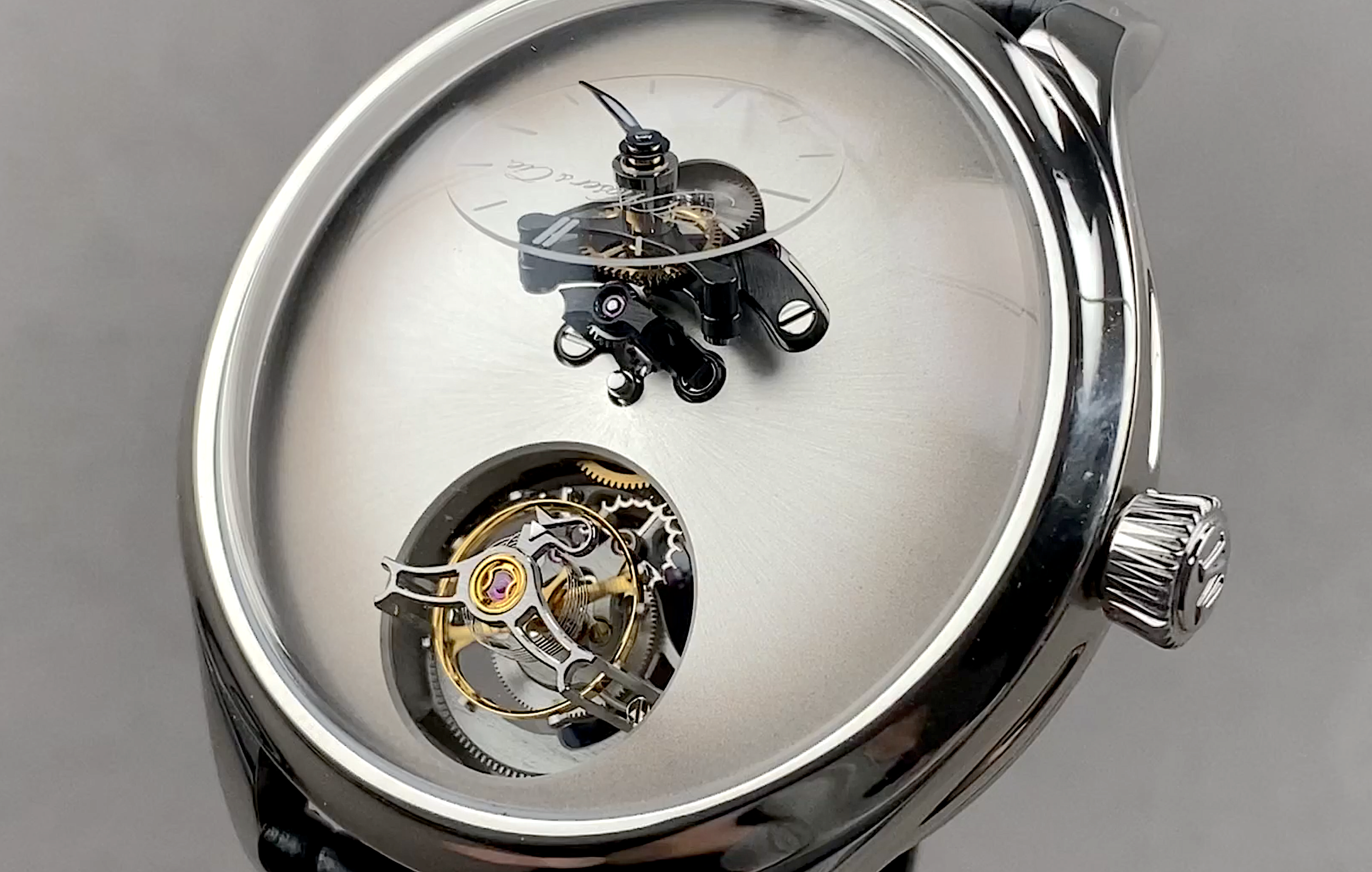 H. Moser & Cie x MB&F Endeavour Cylindrical Tourbillon 1810-1203