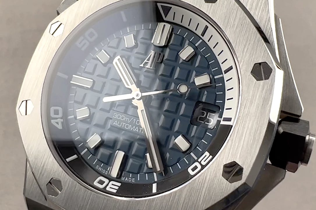 Audemars Piguet Royal Oak Offshore Diver 15720ST.OO.A027CA.01