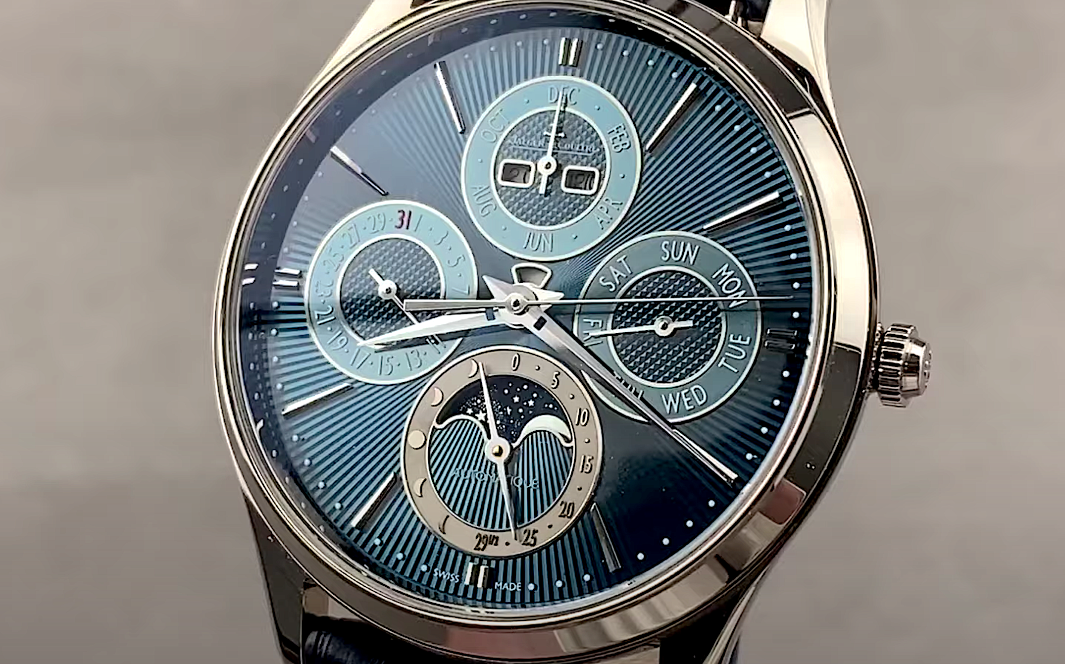 Jaeger-LeCoultre Master Ultra Thin Perpetual Q13035E1