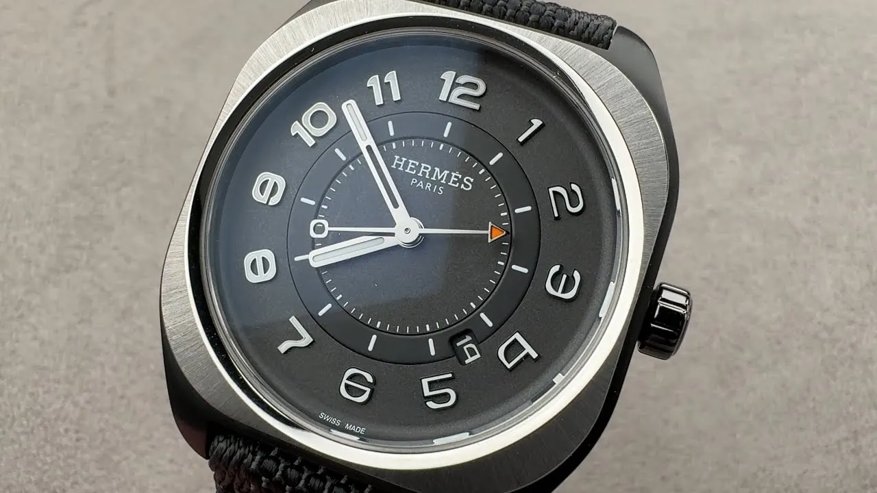 Hermes H08 (W049432WW00) Hermes Watch Review