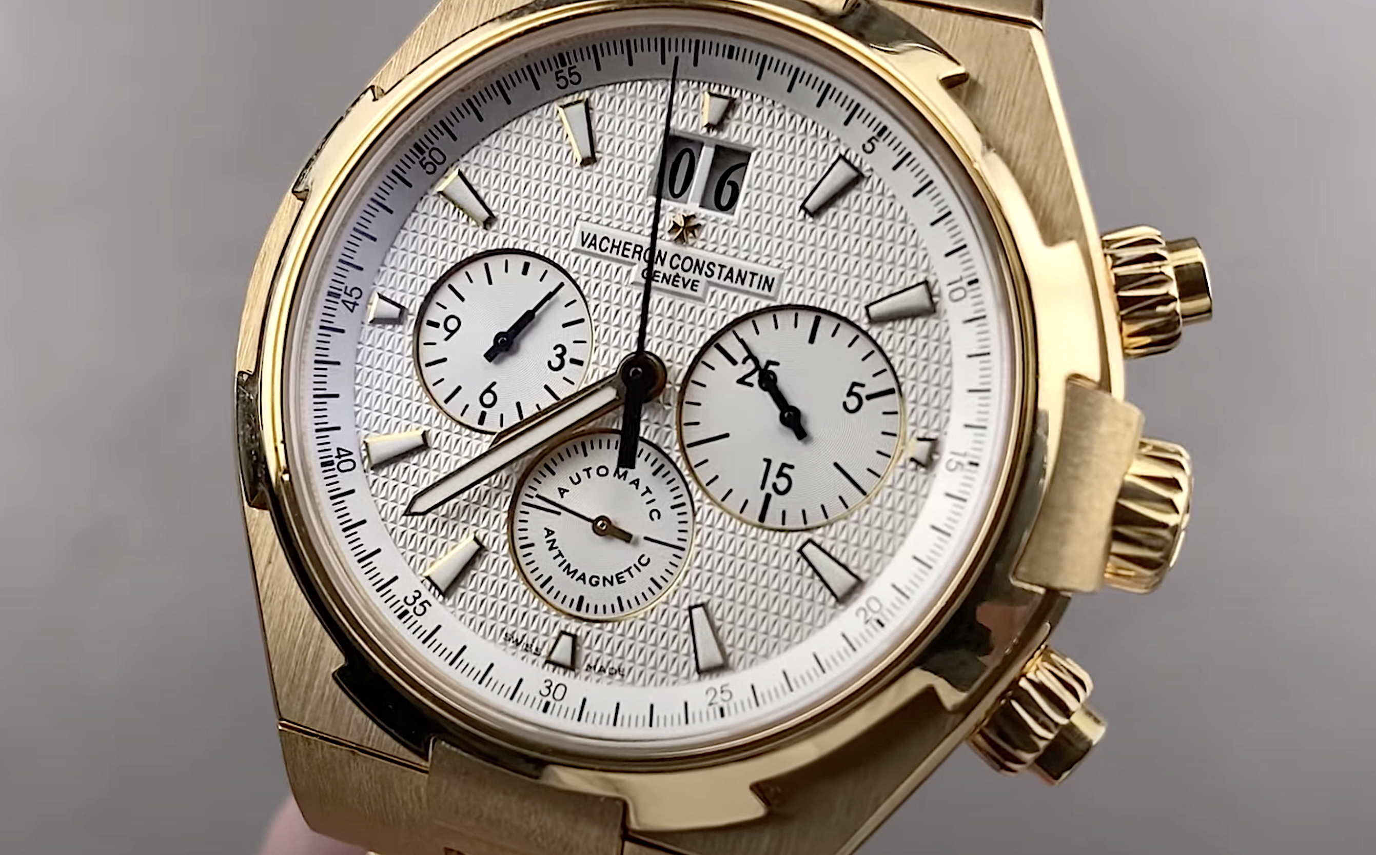 Vacheron Constantin Overseas Chronograph 49150/B015-9215