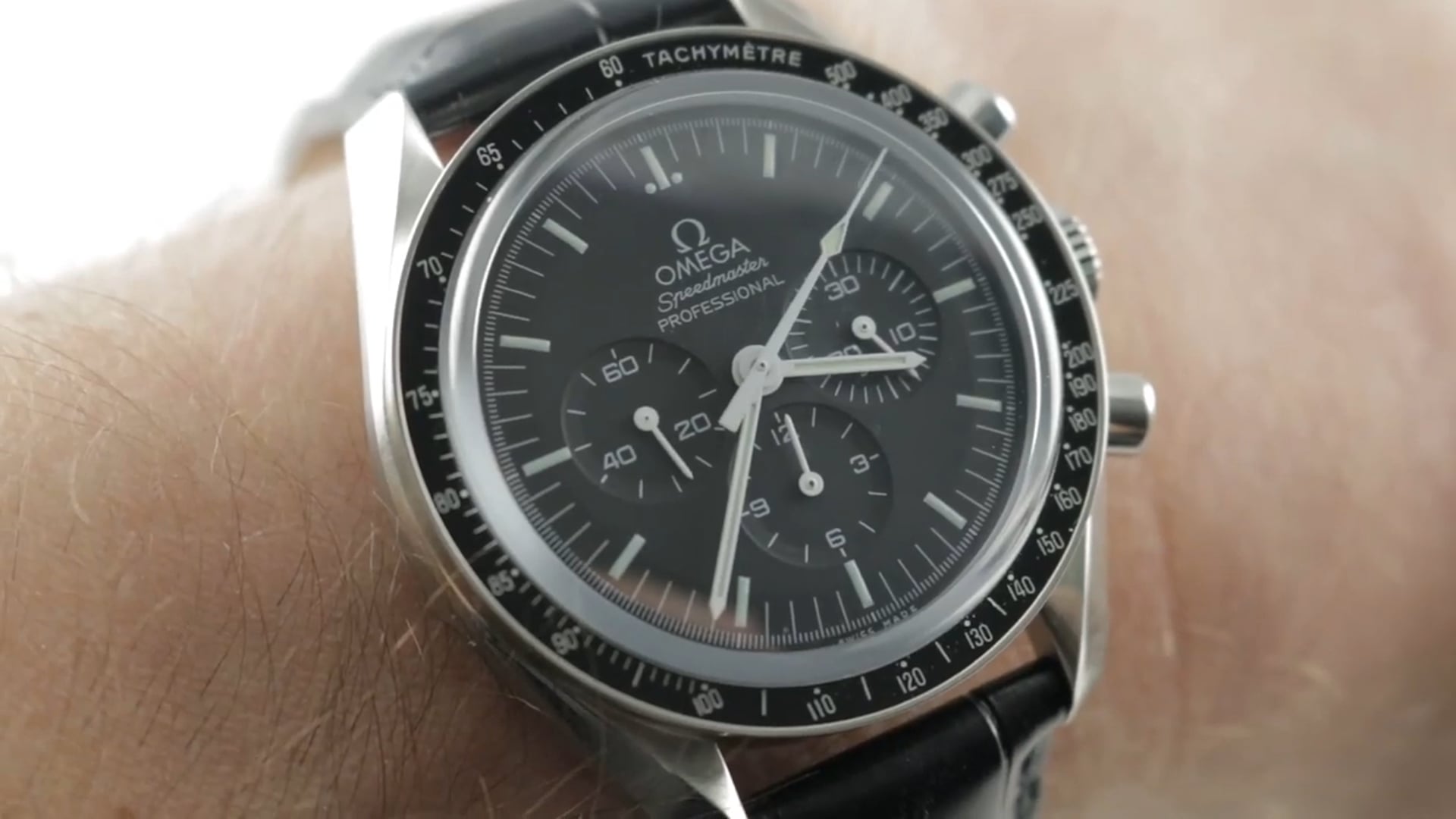 Omega Speedmaster Professional Moonwatch Chronograph 311.33.42.30