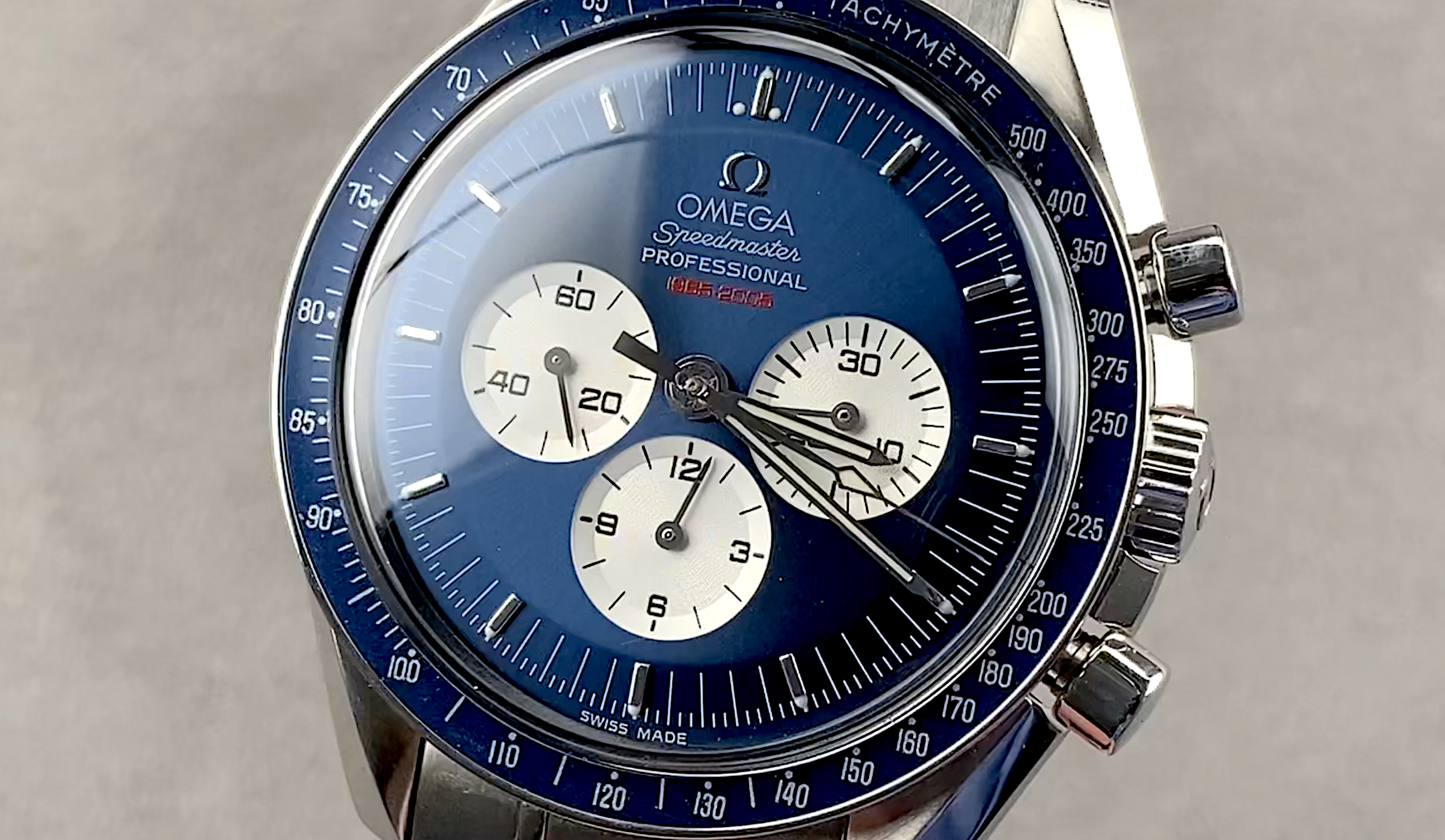 Omega Speedmaster Professional Moonwatch "Gemini 4 First Space Walk" 3565.80.00