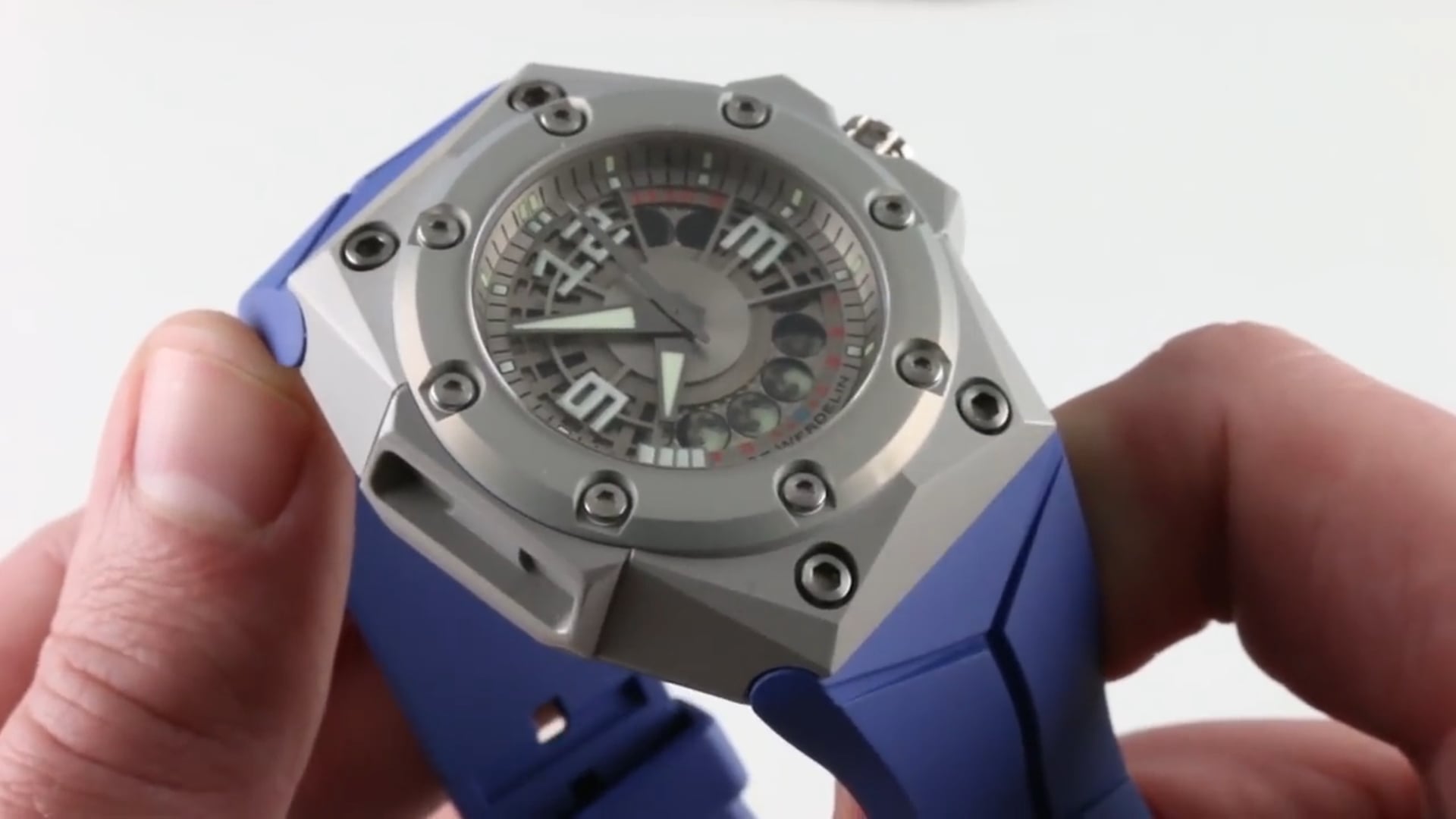 Linde Werdelin Oktopus II Moonlite Limited Edition Okt.Ml Revieww