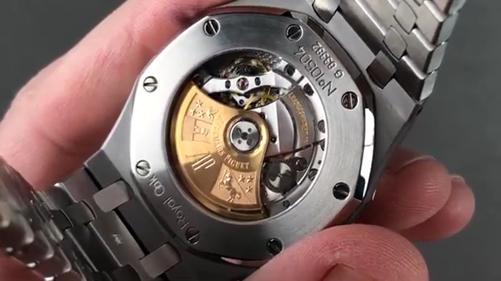Audemars Piguet Royal Oak 39mm 15300ST.OO.1220ST.01 Review