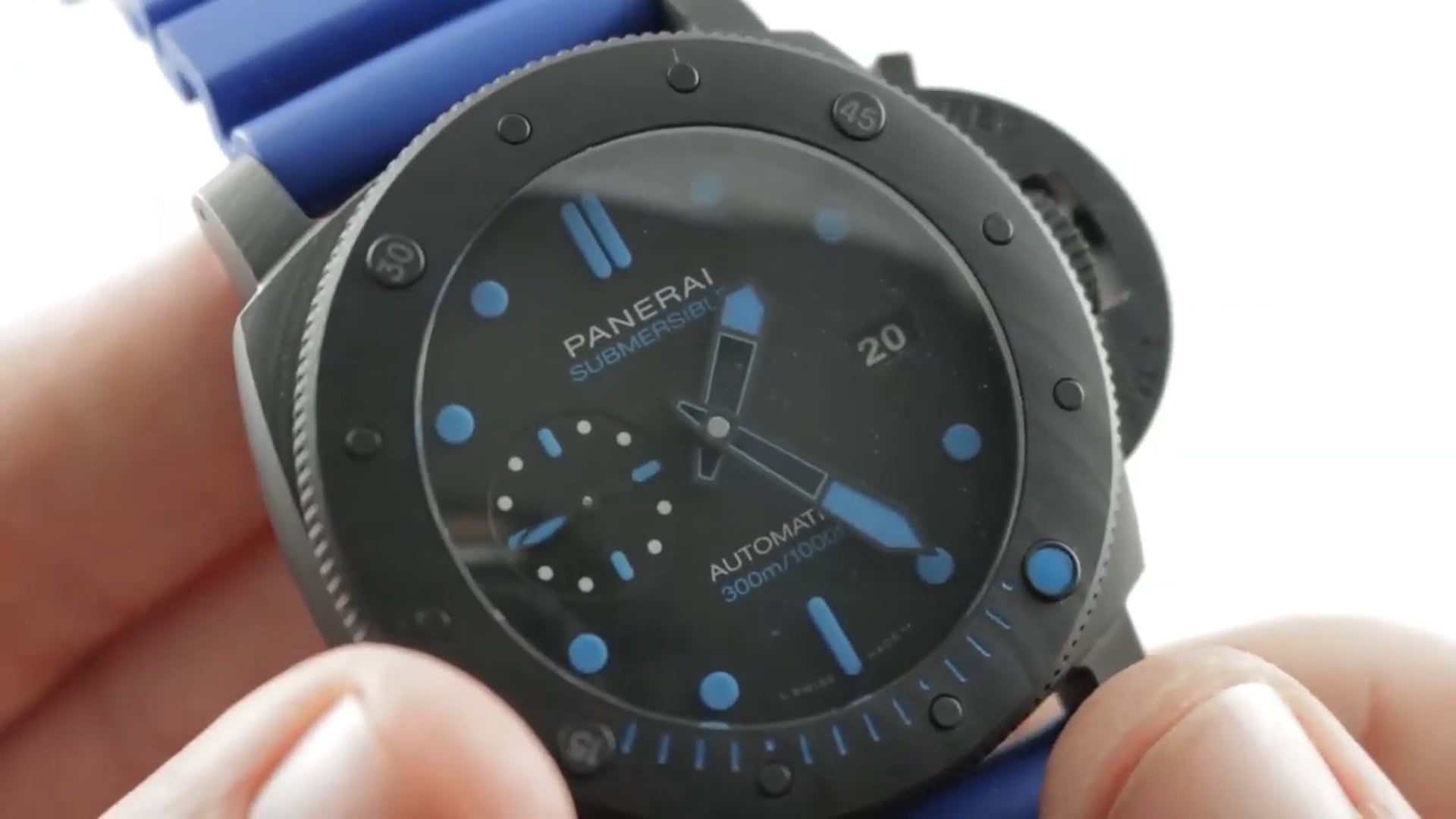 Panerai Luminor Submersible Carbotech PAM 1616 Panerai Dive Watch