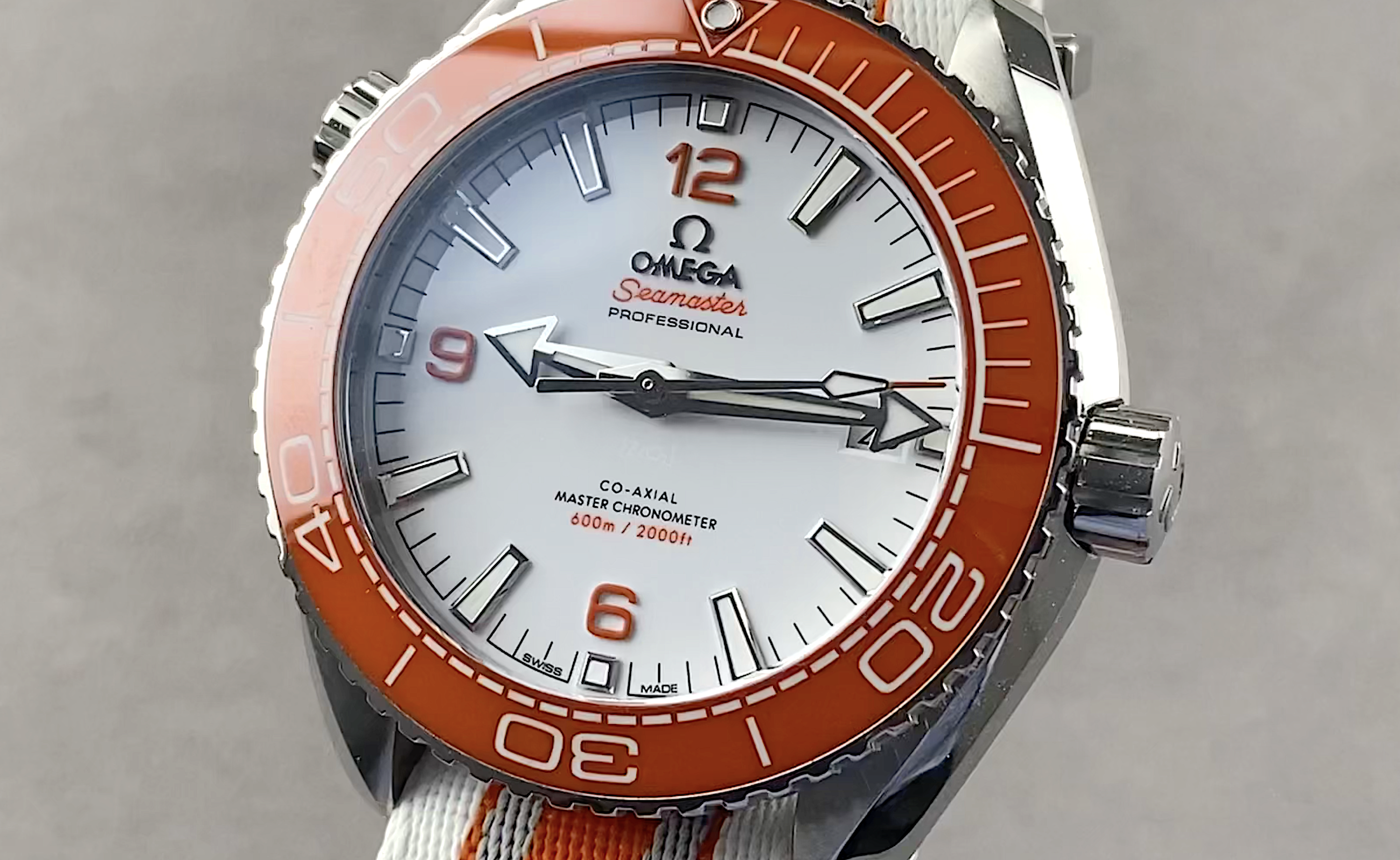 Omega Seamaster Planet Ocean 600M 215.32.44.21.04.001