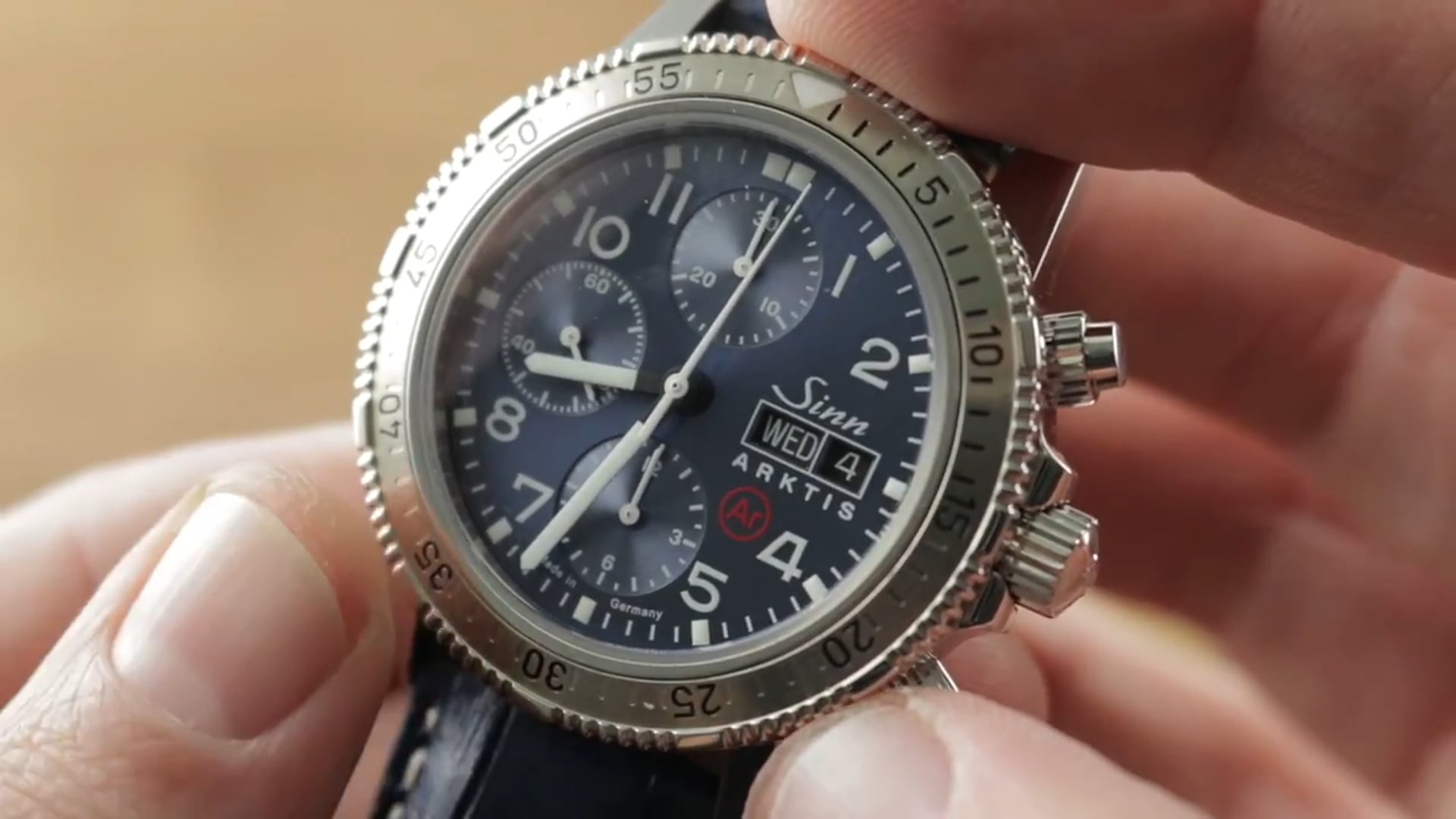 2019 Sinn Arktis II Diving Chronograph (206.012) Review