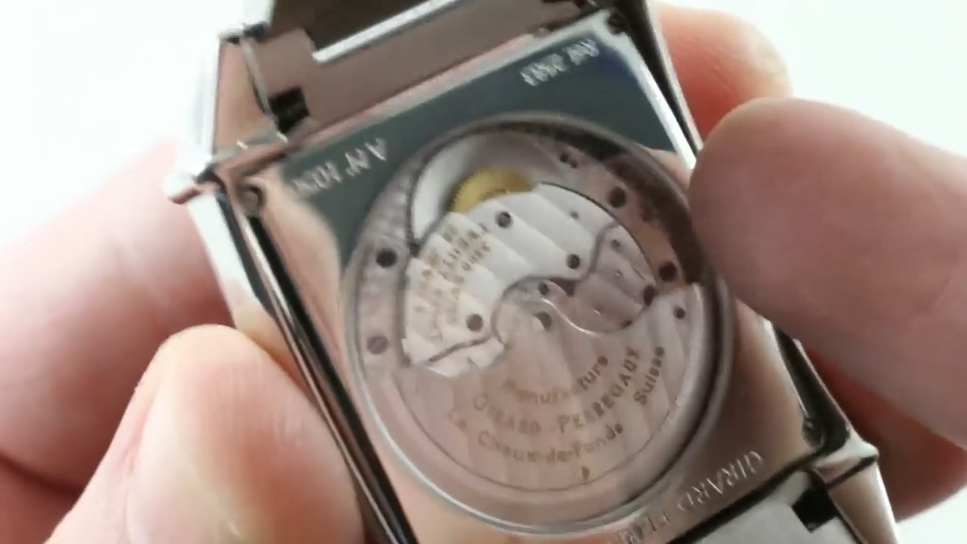 Girard Perregaux Vintage 1945 Automatic 25830.1.11.6146 Review