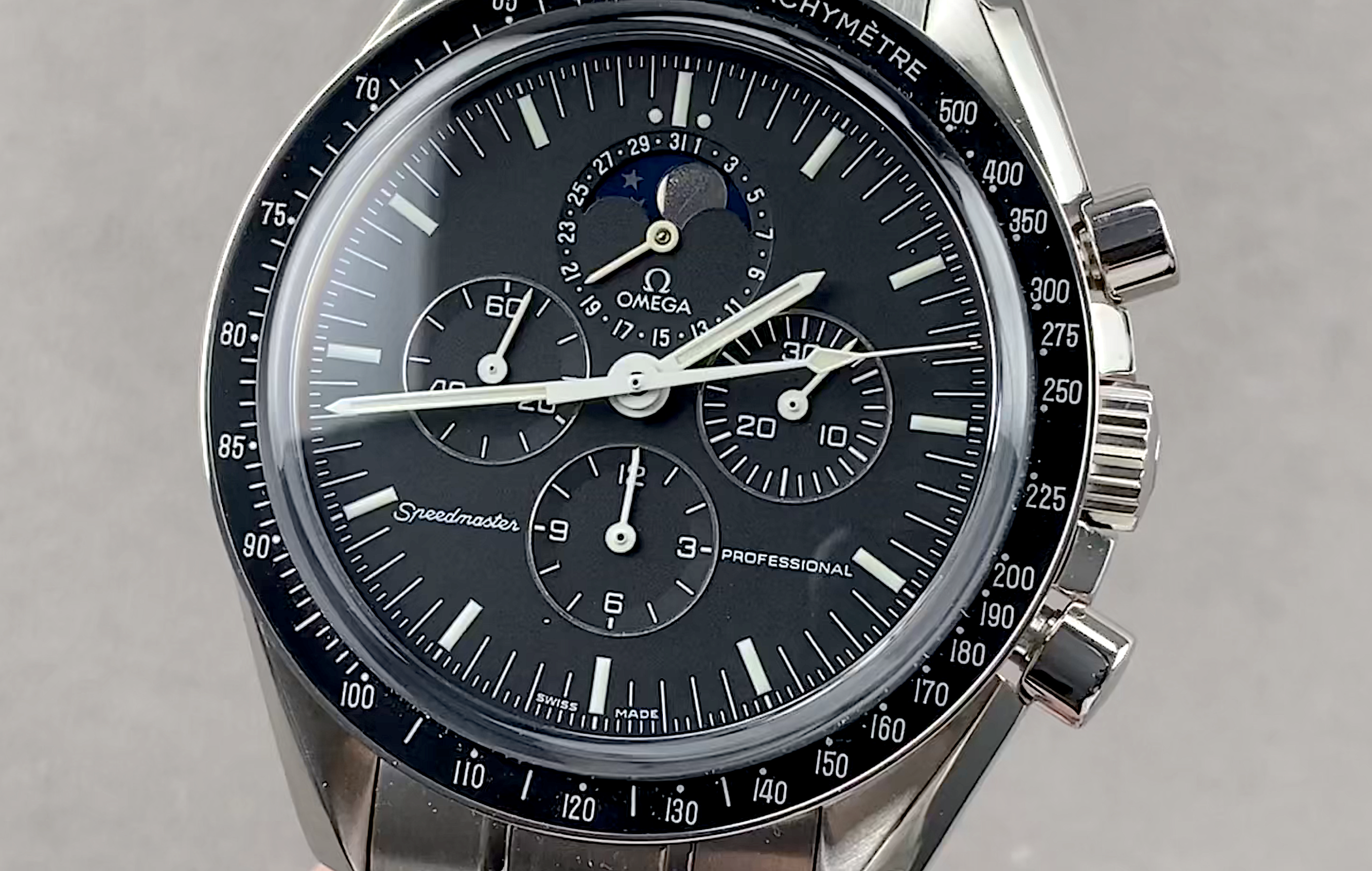 Omega Speedmaster Moonwatch Chronograph 3576.50.00