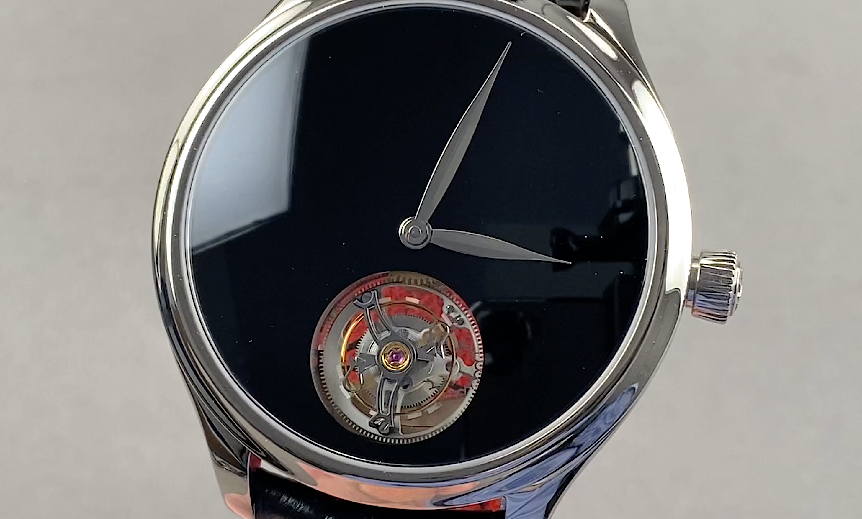 H. Moser & Cie Endeavour Tourbillon Vantablack 1804-0212