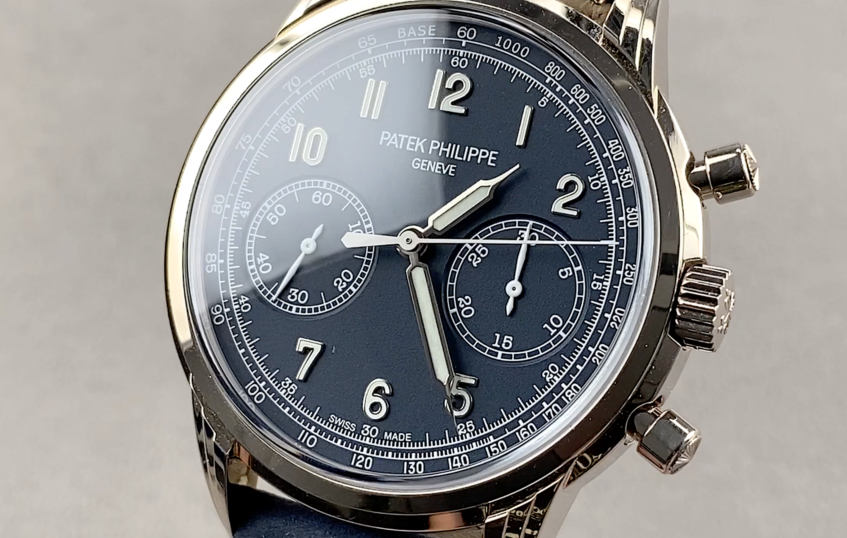 Patek Philippe Complications Chronograph 5172G-001