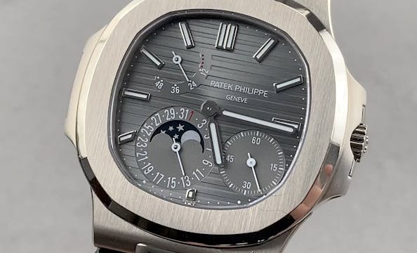 Patek Philippe 5712G-001 Nautilus Moo...