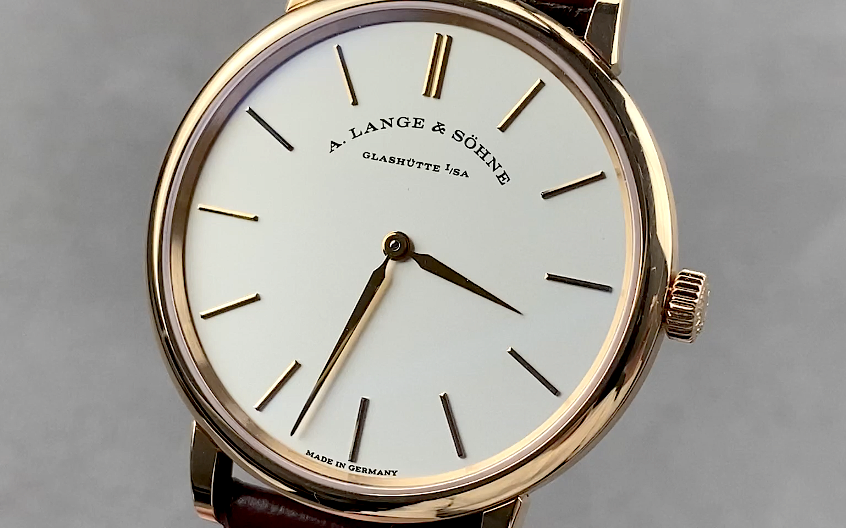 A. Lange & Sohne Saxonia Thin 201.033