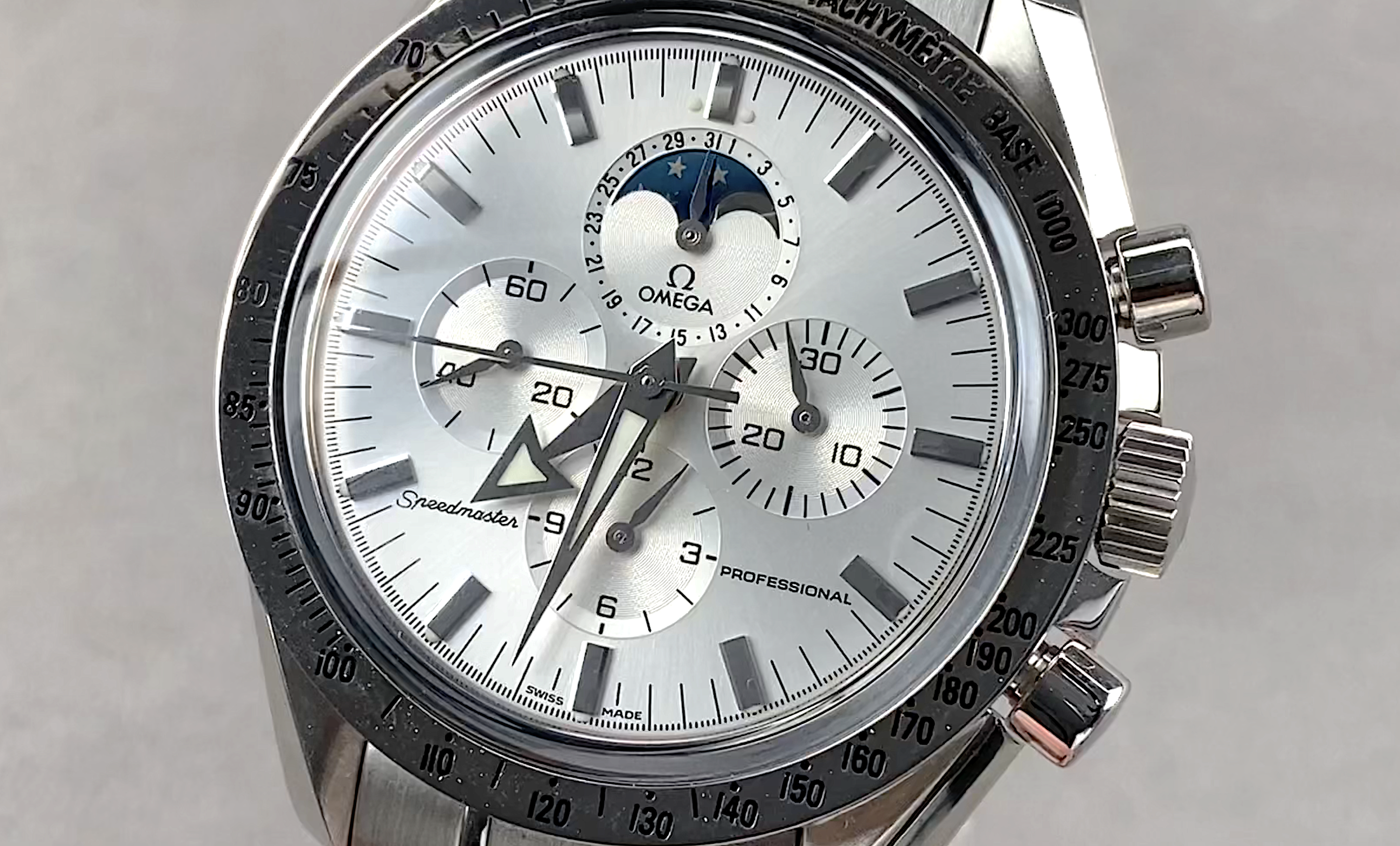 Omega Speedmaster Moonwatch 3575.30.00