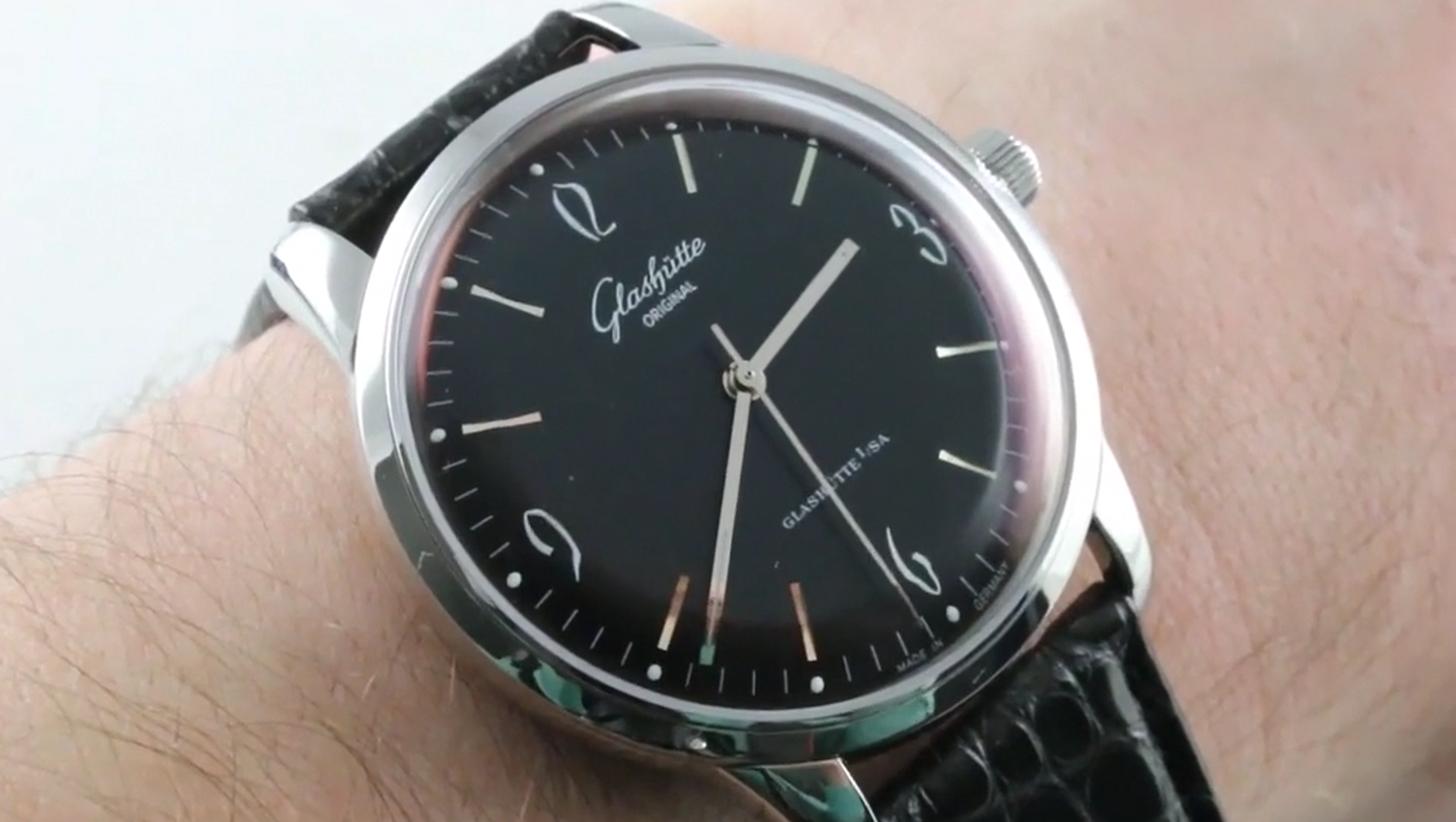 Glashutte Original Vintage Sixties (39-52-04-02-04) Review