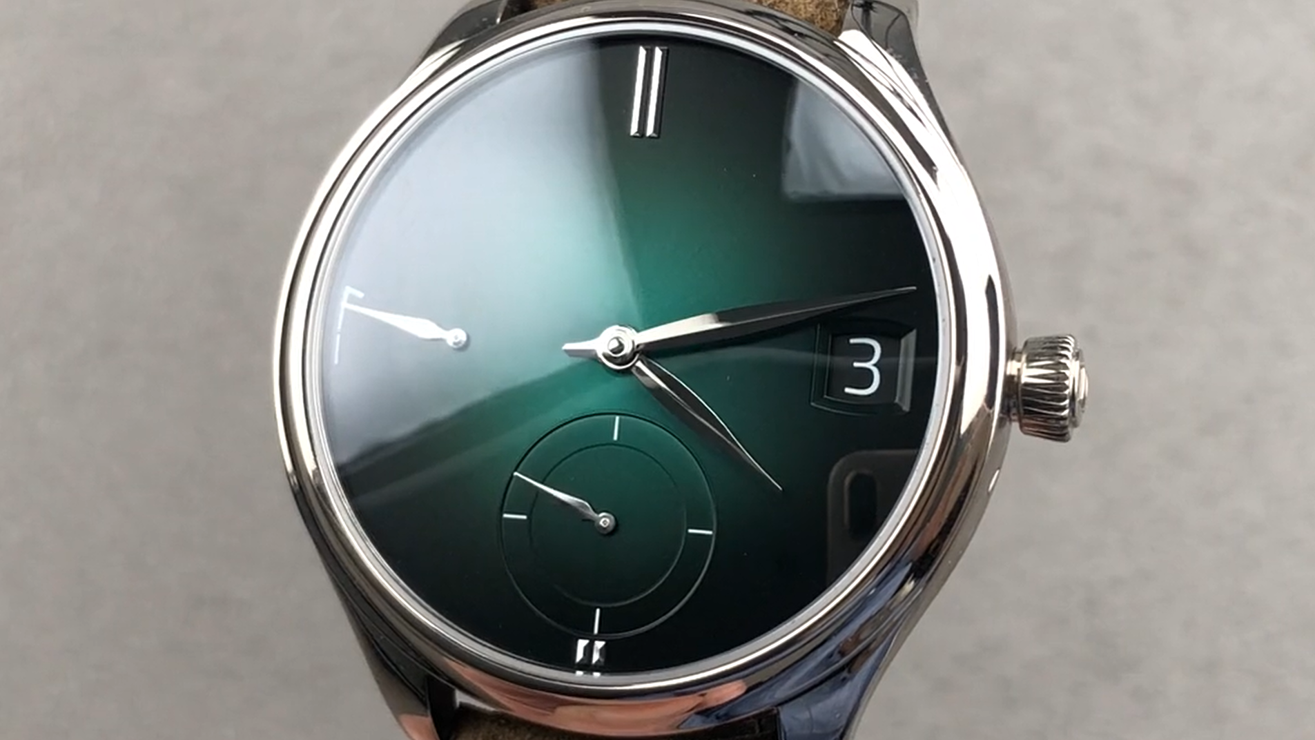 H. Moser & Cie Endeavour Perpetual Calendar 1800 0202
