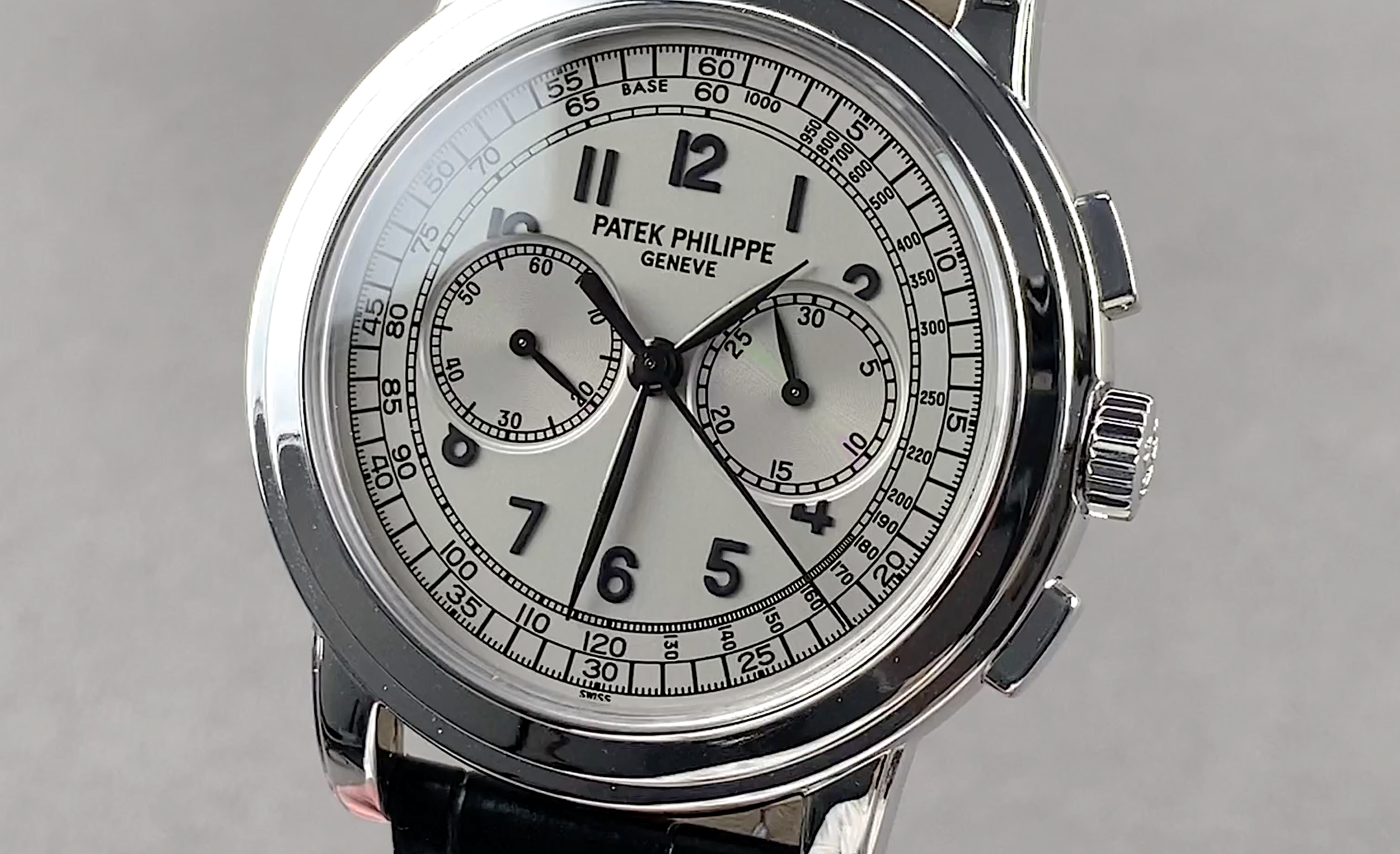 Patek Philippe Complications Chronograph 5070G-001