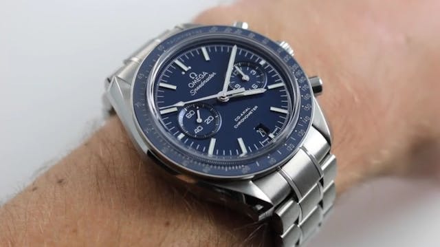 Omega Speedmaster Moonwatch Co Axial ...