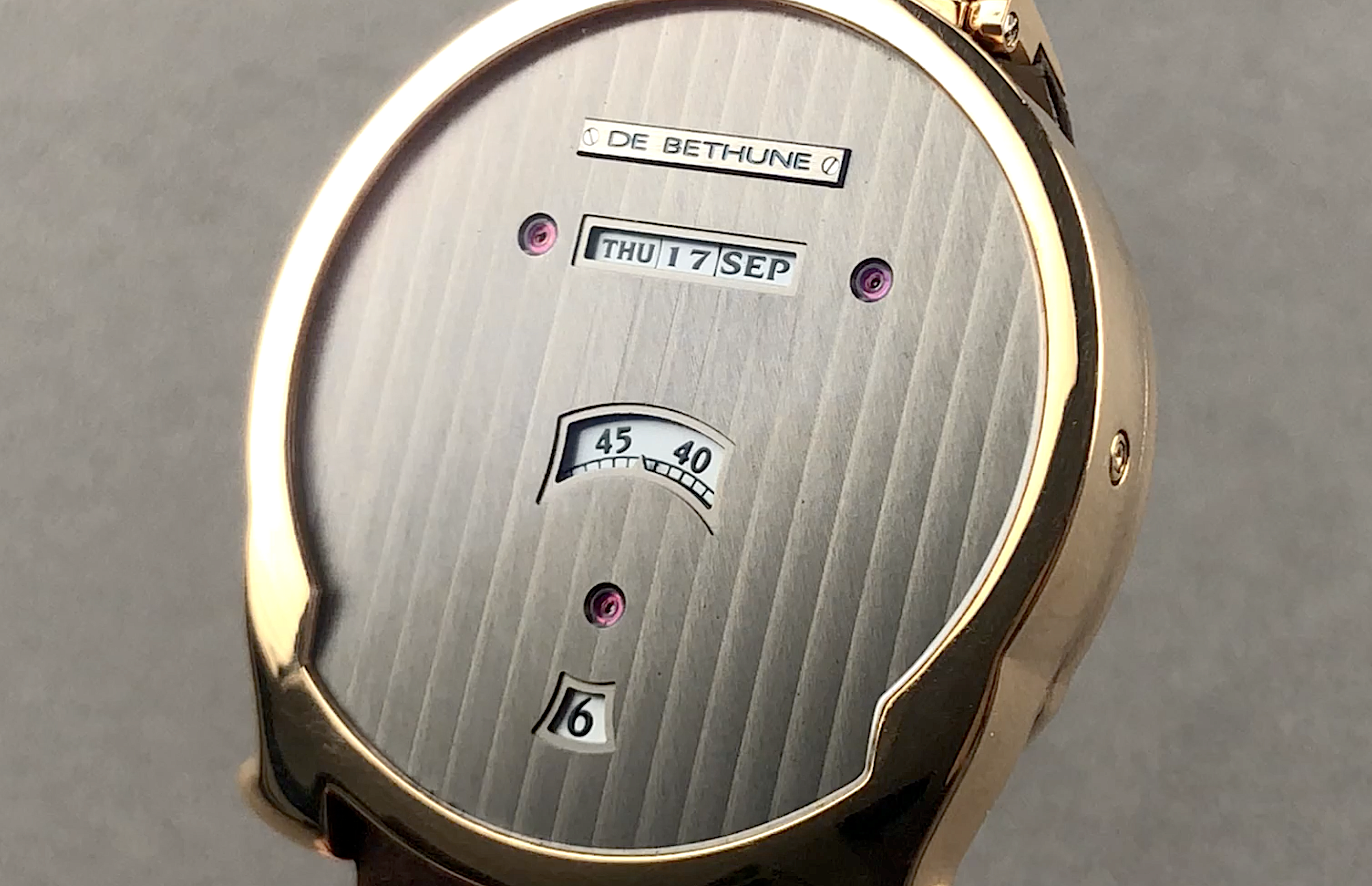 De Bethune DB Digitale DBDRS5
