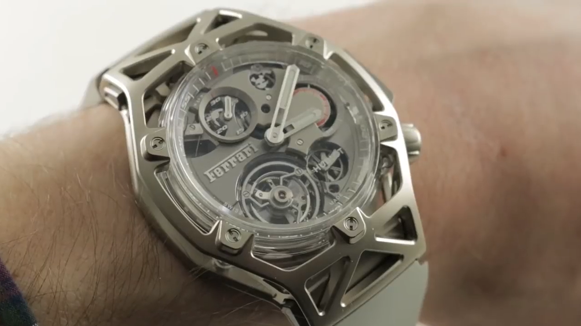 Hublot Techframe Ferrari Tourbillon Chrono White Gold Sapphire 408.JW.0123.RX