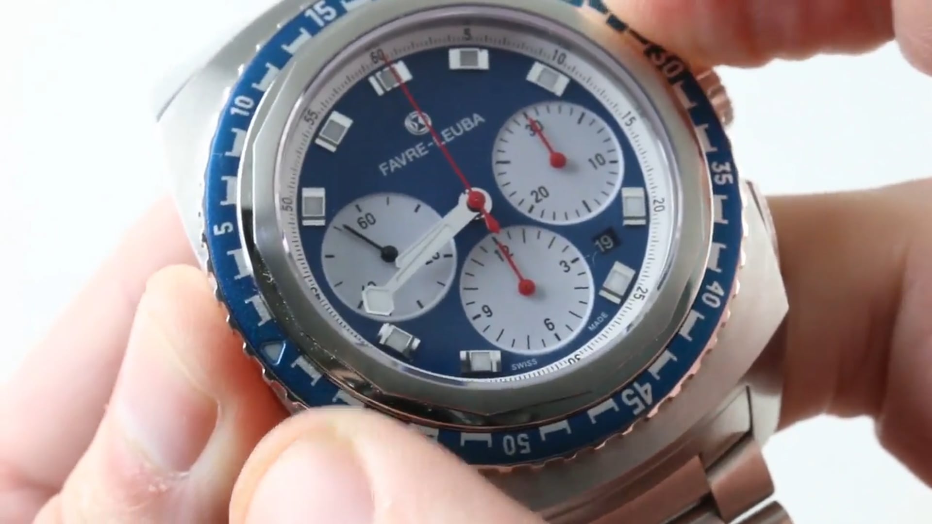 Favre Leuba Raider Sea Sky 00.10103.08.52.4 Review