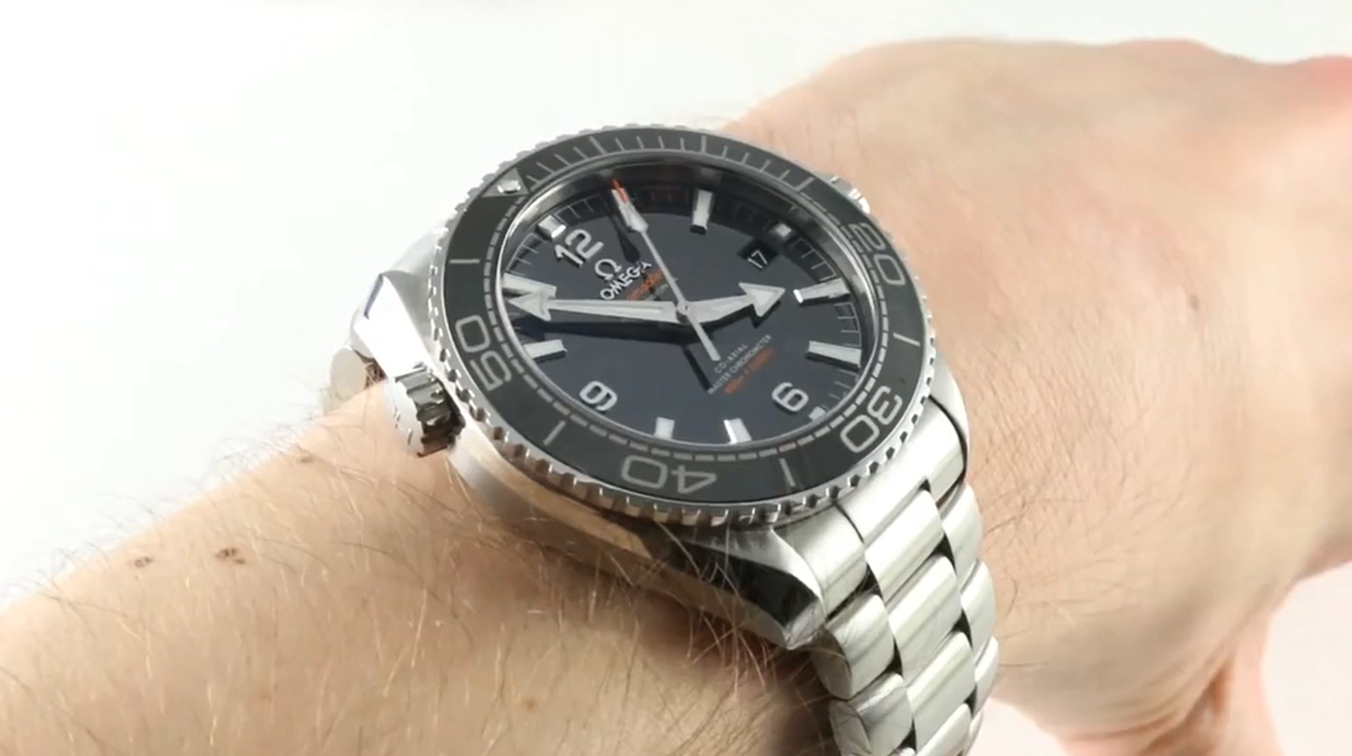 Omega Seamaster Planet Ocean 600M Co Axial 215.30.44.21.01.001 Review