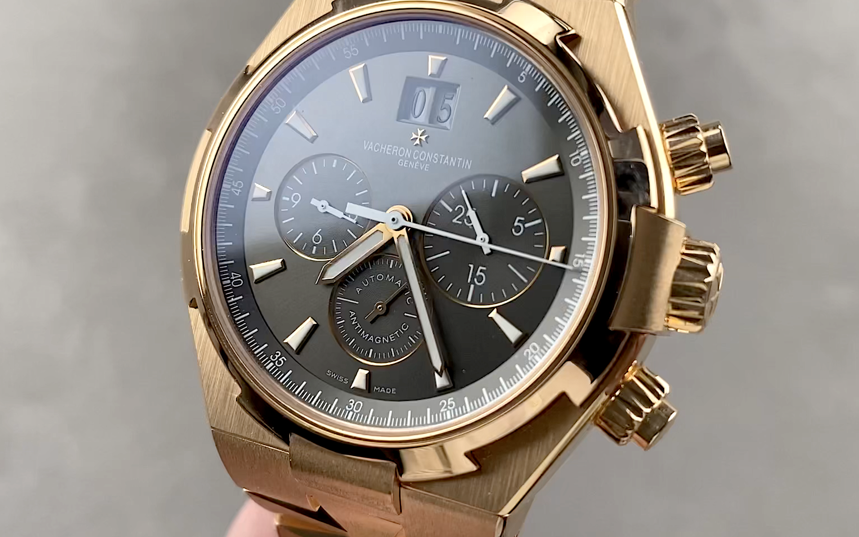 Vacheron Constantin Overseas Chronograph 49150/B01R-9338