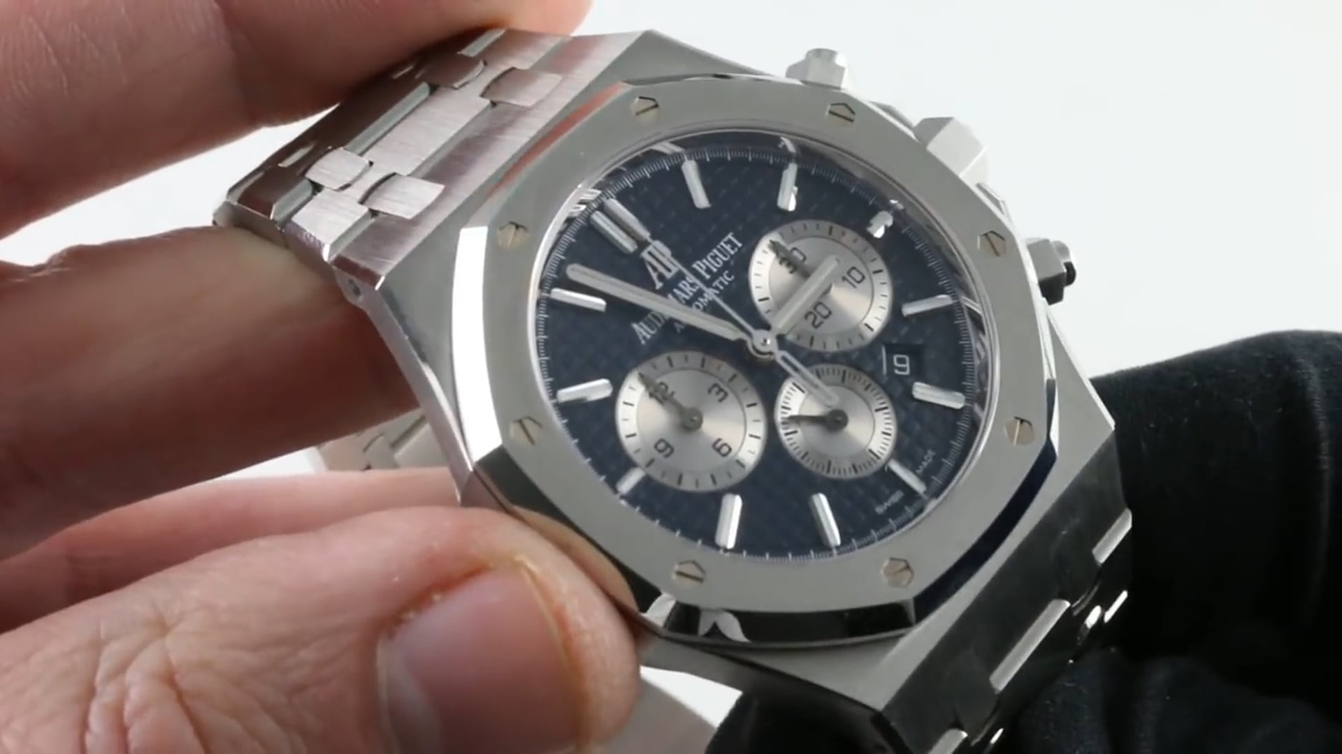 Audemars Piguet Royal Oak Chronograph 26331ST.OO.1220ST.01 Review