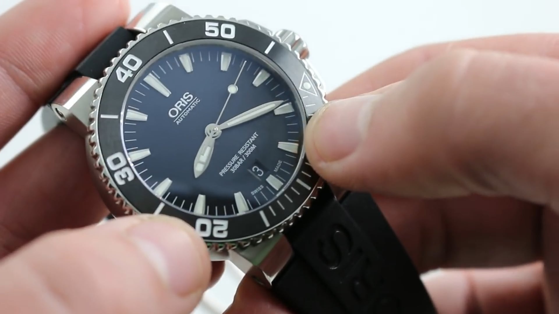 Oris Aquis Date Ref. 01 733 7653 4154 Review Oris Reviews