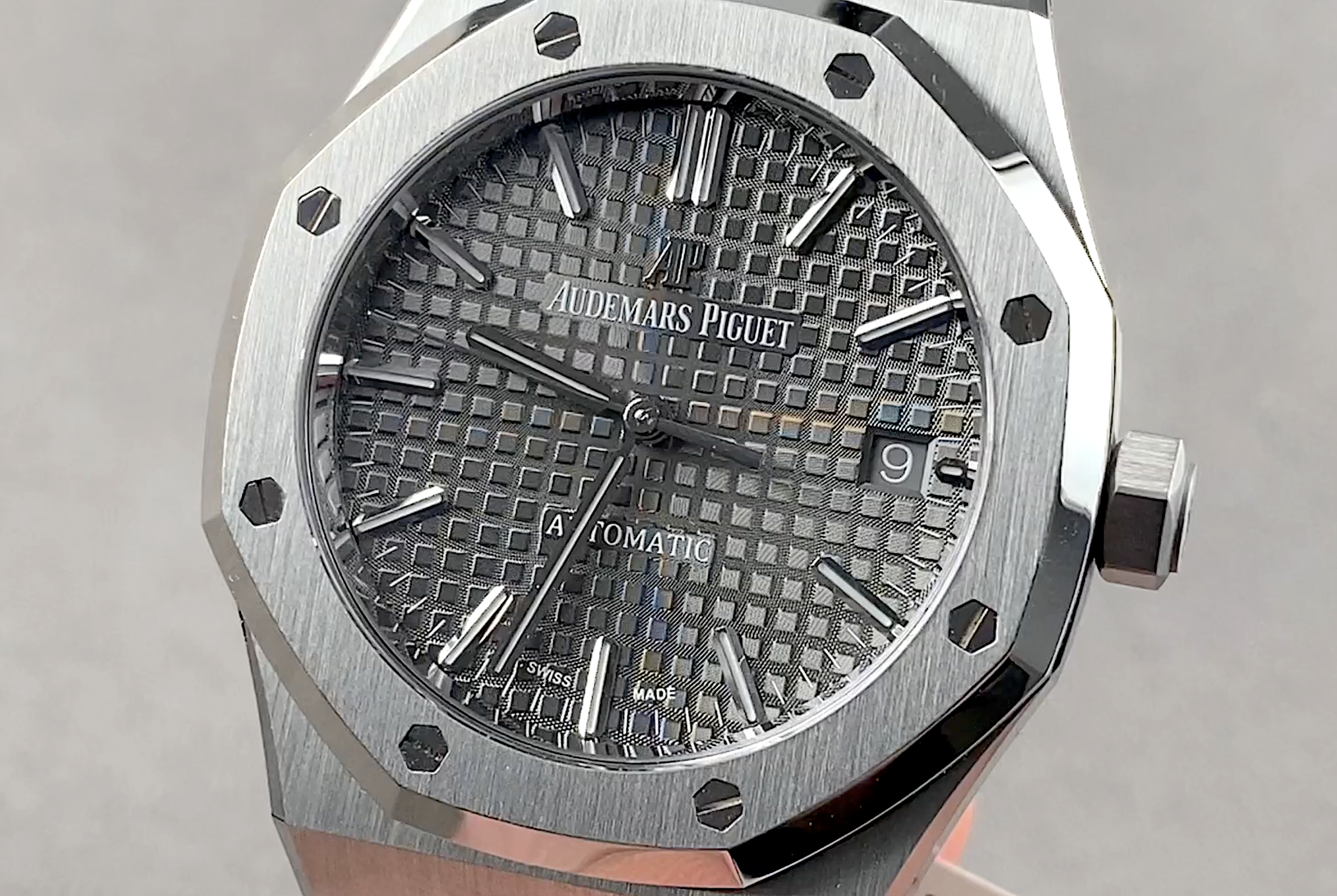 Audemars Piguet Royal Oak 15450ST.OO.1256ST.02
