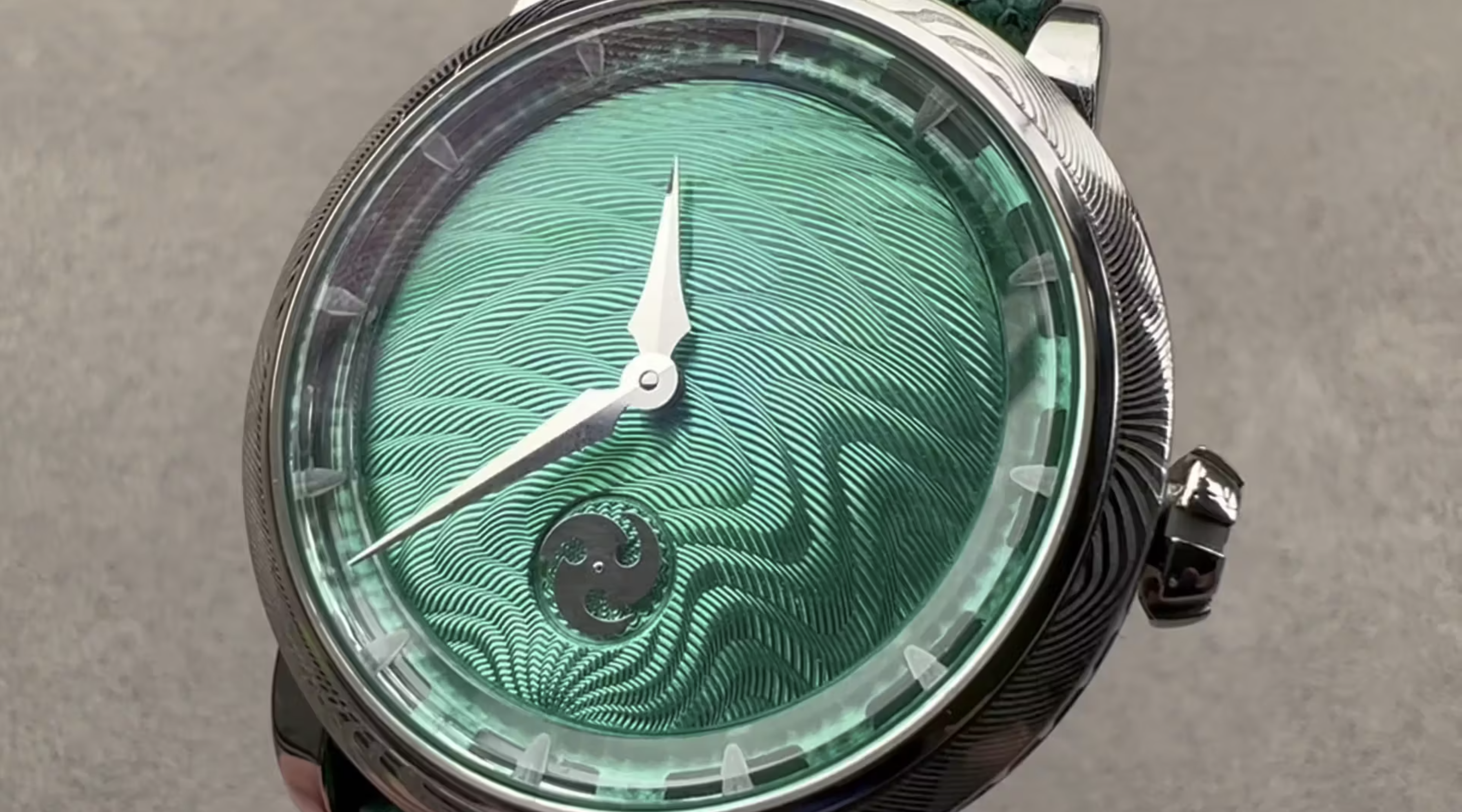 GoS Norrsken Northern Lights Guilloché