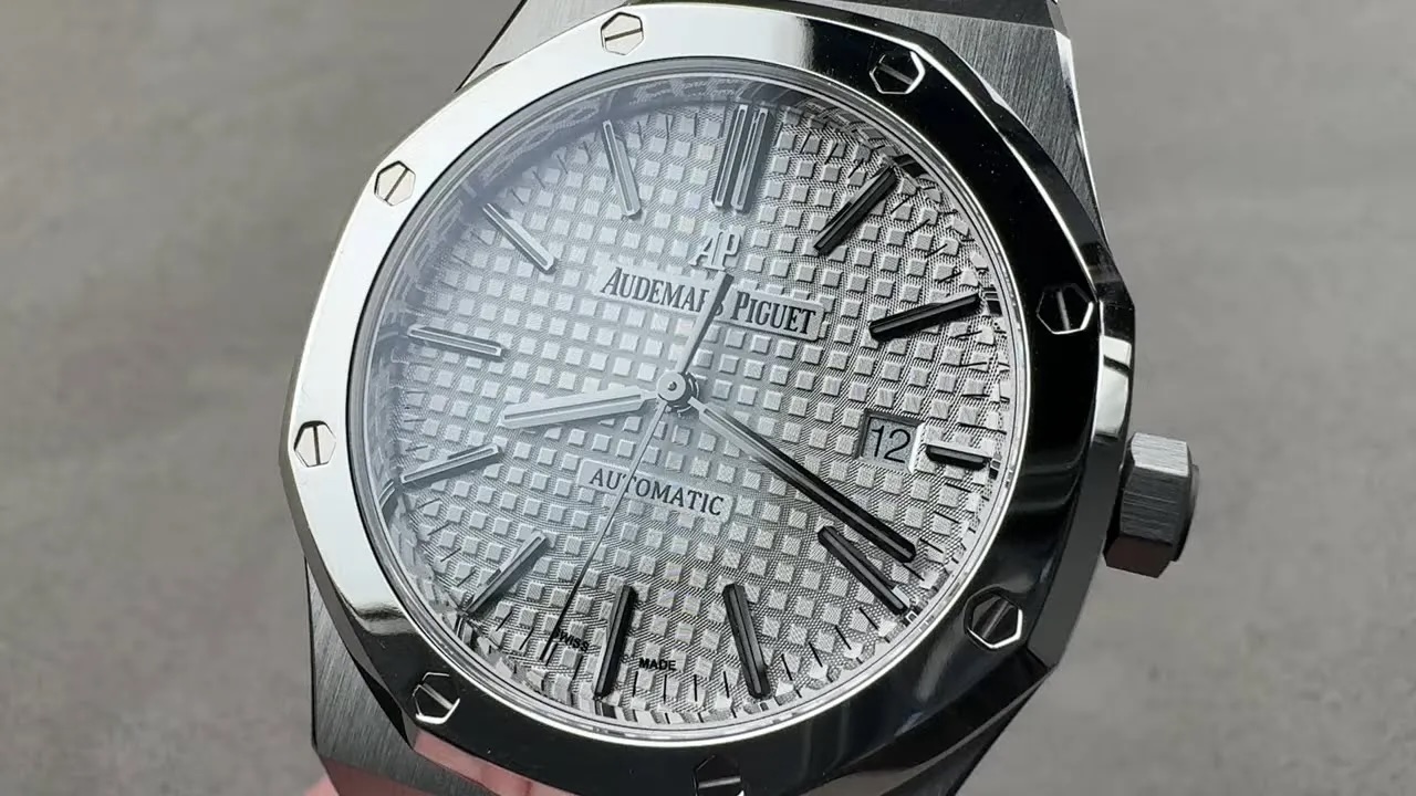 Audemars Piguet Royal Oak QE II Cup 2017 Ltd. Ed. (15403IP.OO.1220IP.01) Review