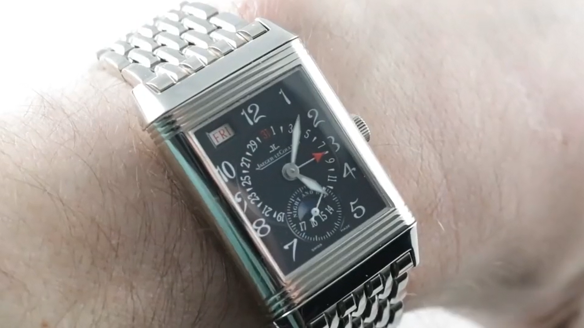 Jaeger-LeCoultre Reverso Date (Day-Date) Q274317A Review