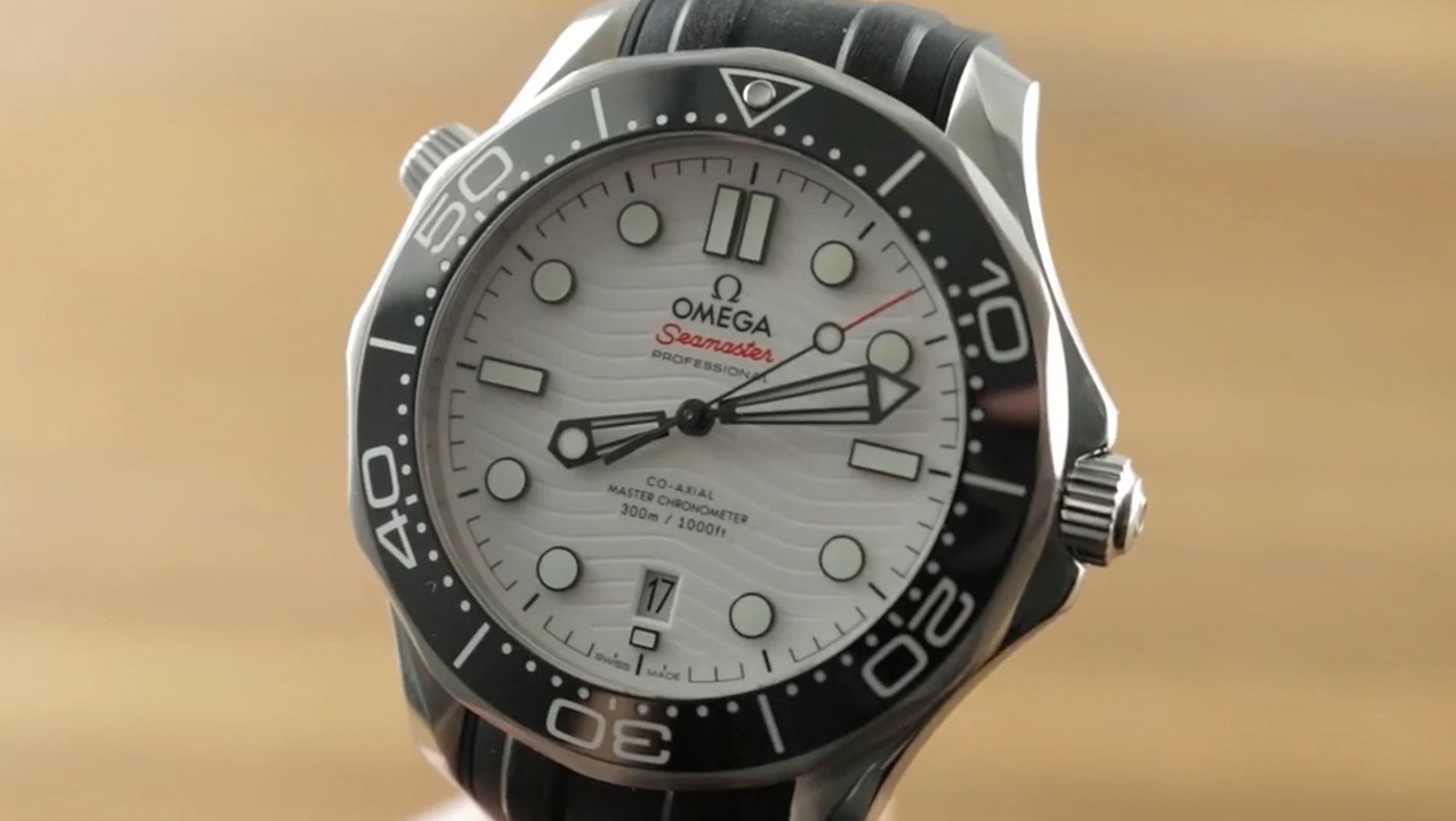 Omega Seamaster Diver 300M "Great White" 210.32.42.20.04.001 Review