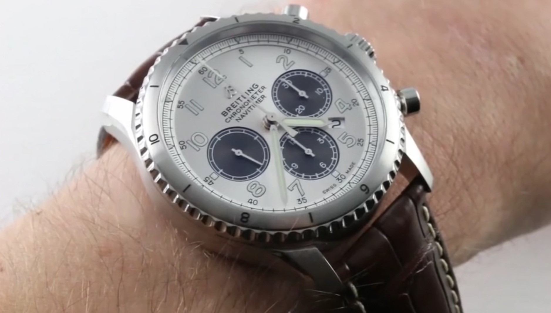 Breitling navitimer 8 outlet aviator b01 limited edition