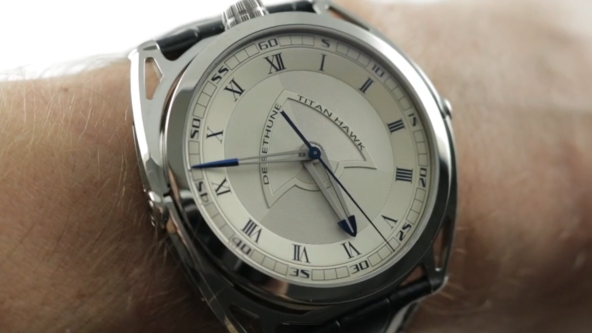 De Bethune DB27 Titan Hawk V2 (DB27TIS1V2) Review