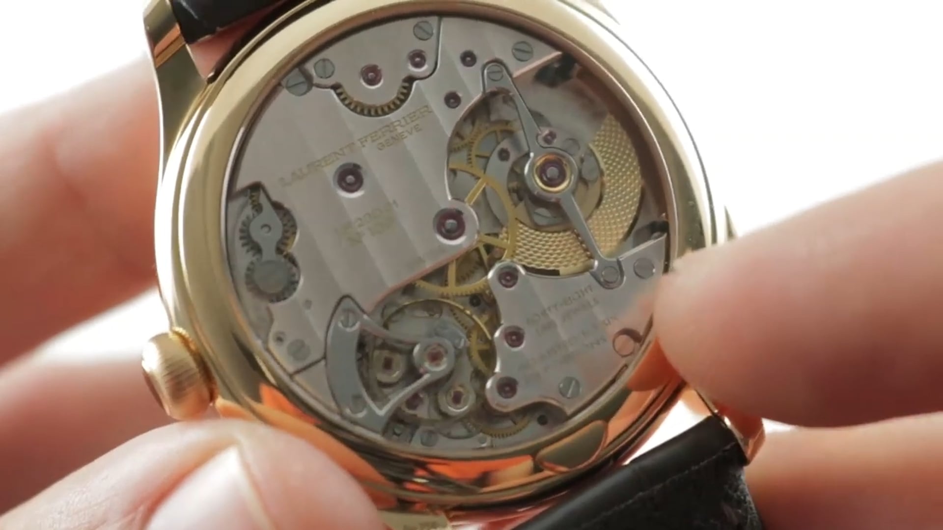 Laurent Ferrier Galet Traveller (Lcf012.R5) Review