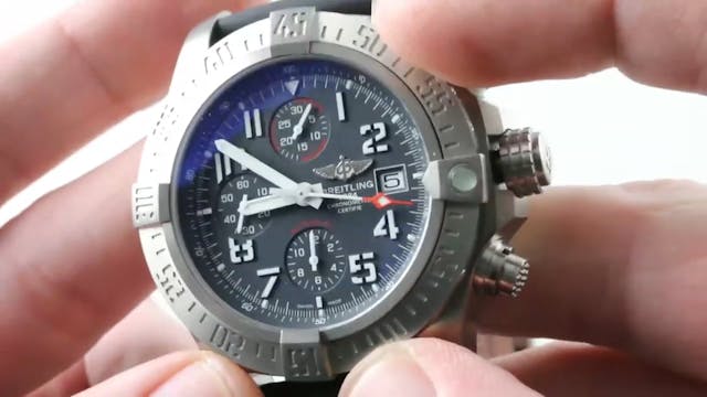 Breitling Avenger "Bandit" (E1338310/...